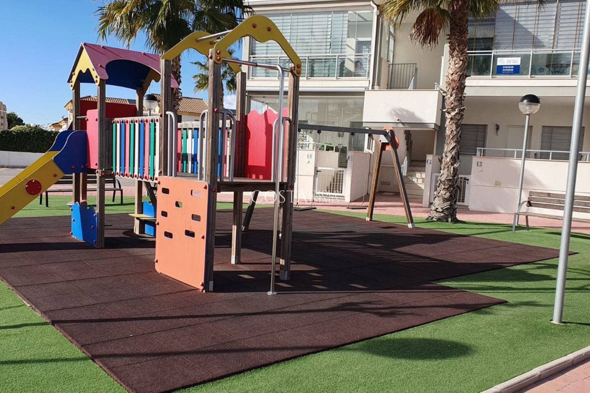 Resale - Apartments -
Orihuela Costa - La Florida