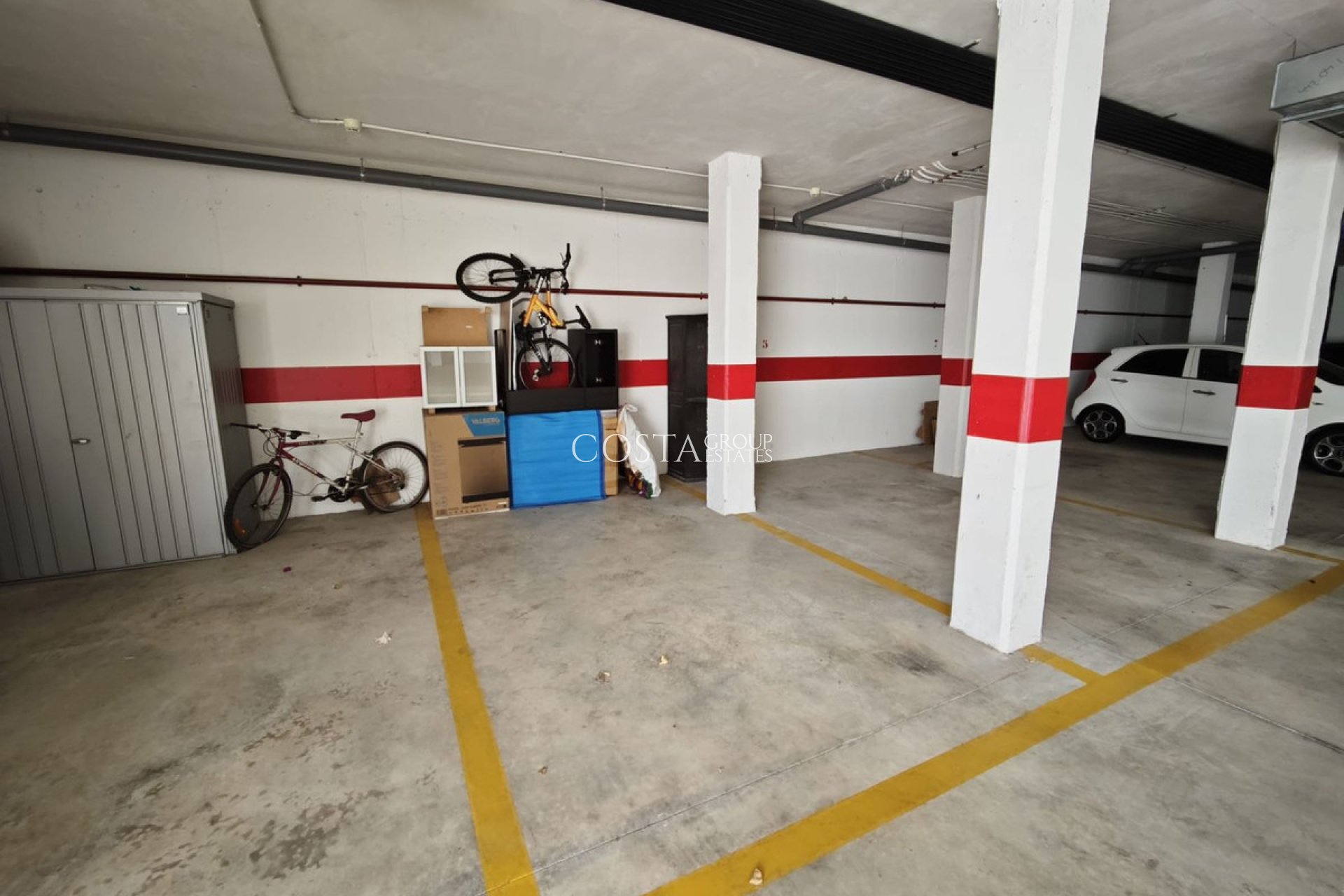 Resale - Apartments -
Orihuela Costa - La Zenia