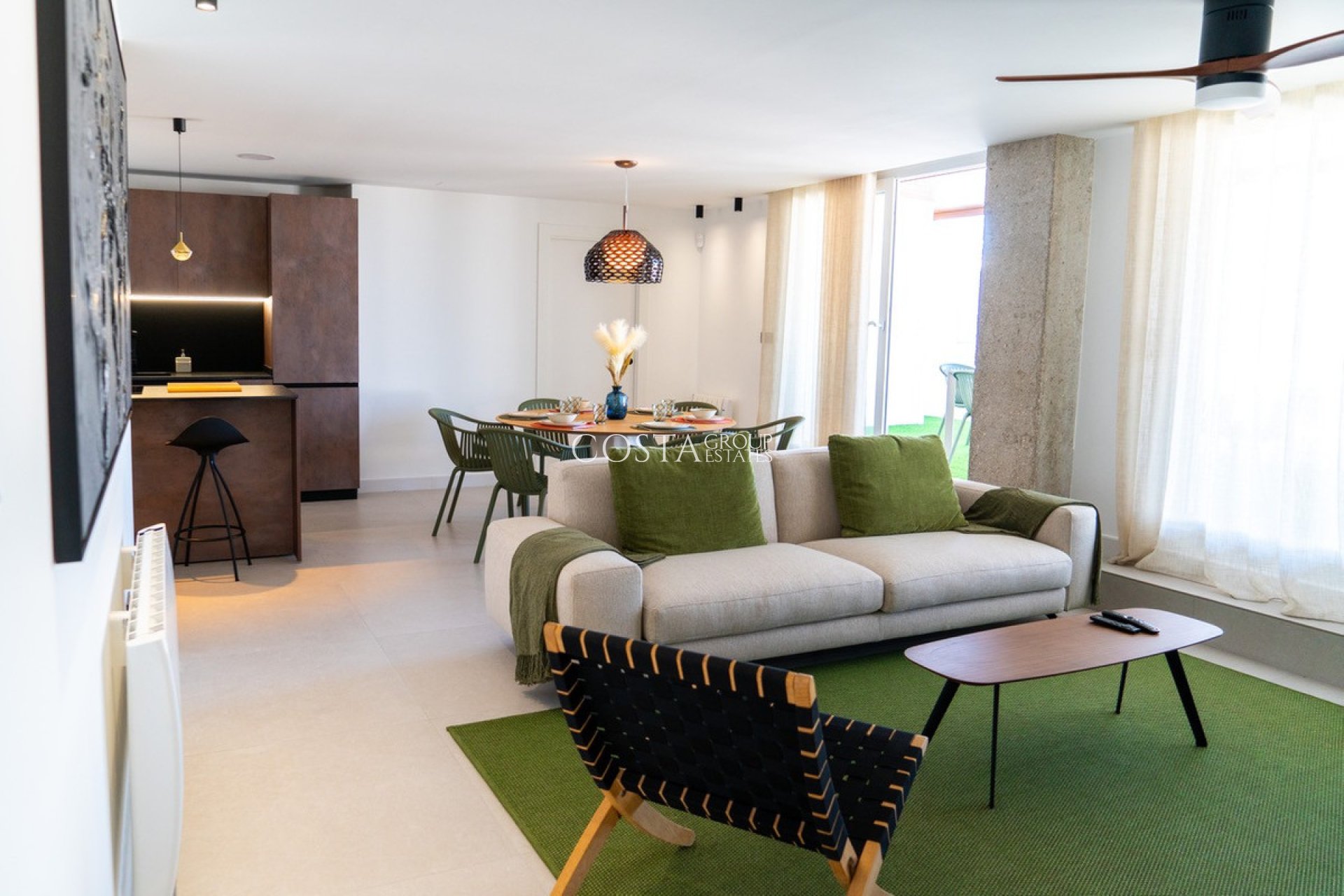 Resale - Apartments -
Orihuela Costa - La Zenia