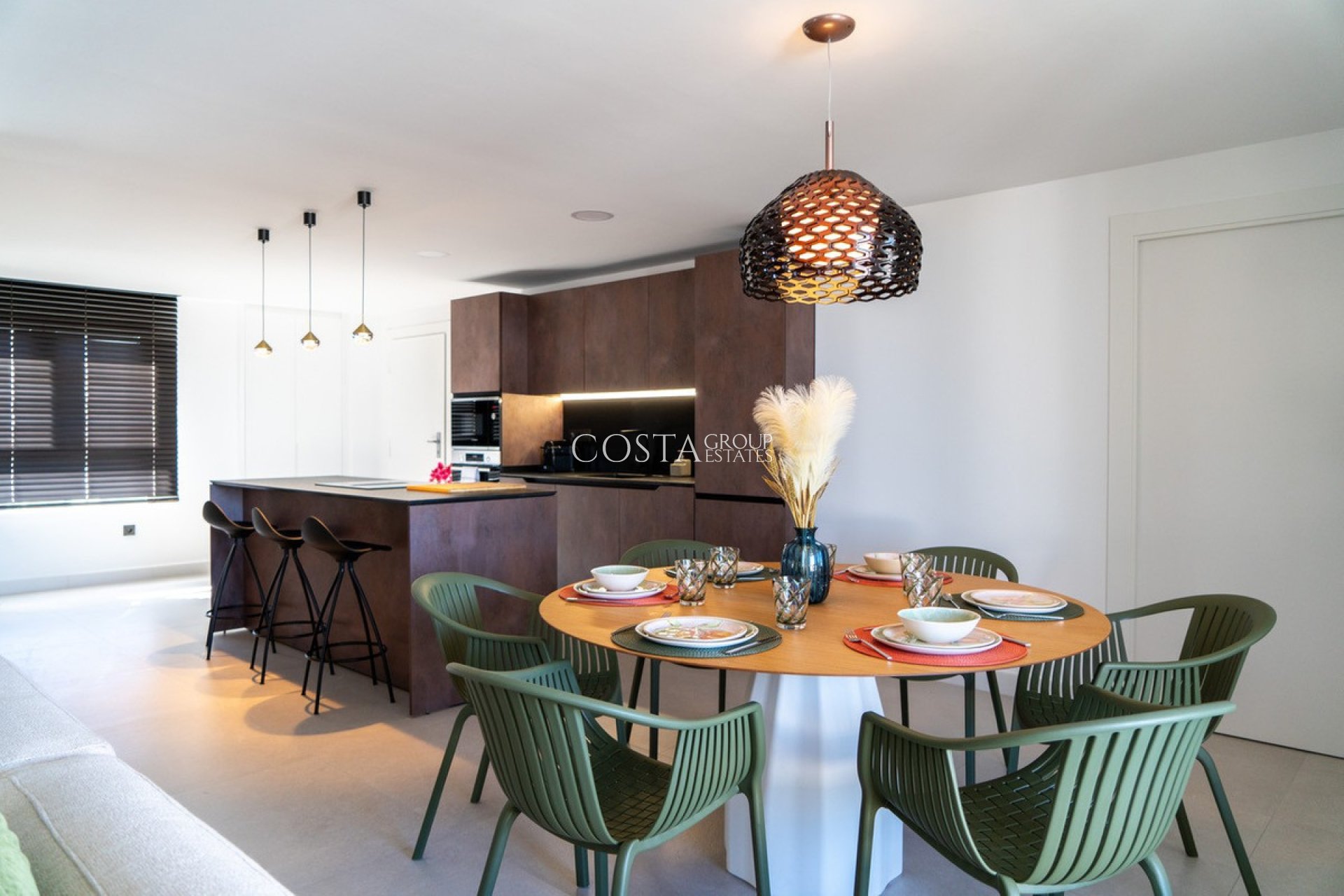 Resale - Apartments -
Orihuela Costa - La Zenia