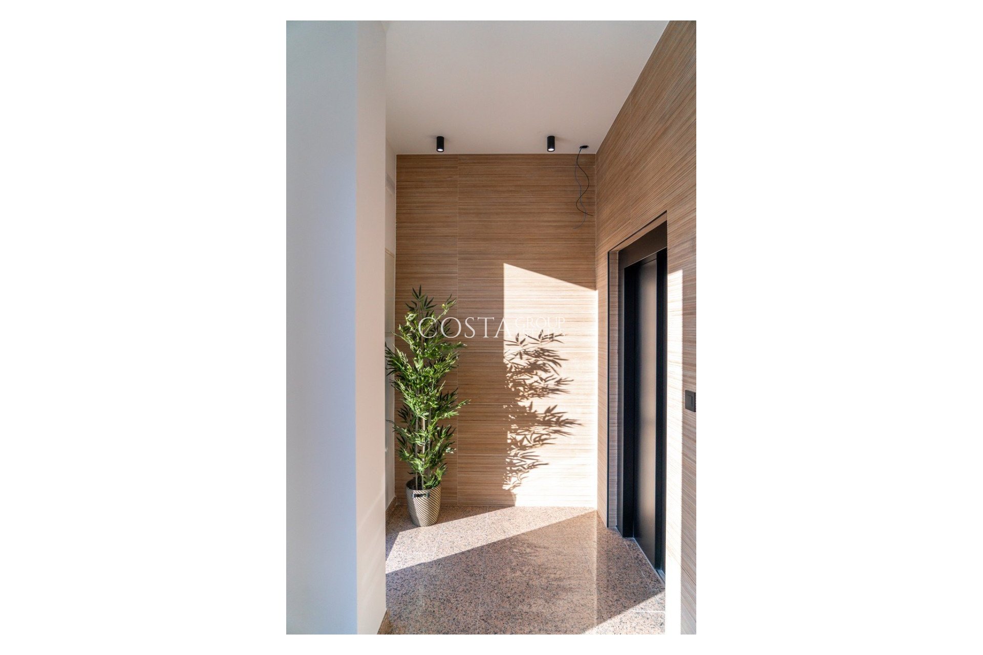 Resale - Apartments -
Orihuela Costa - La Zenia