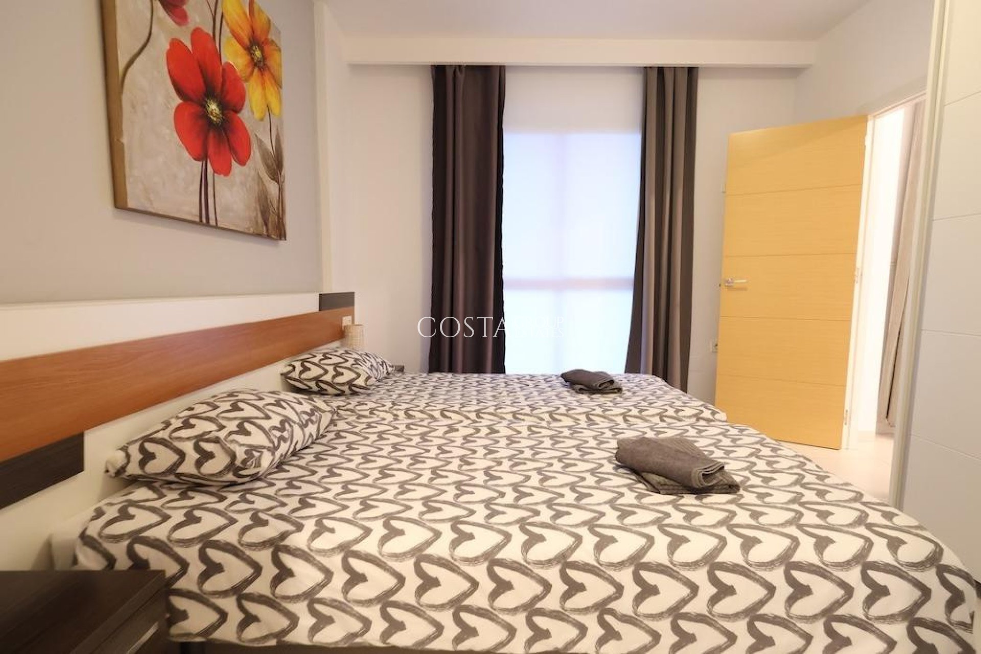 Resale - Apartments -
Orihuela Costa - La Zenia