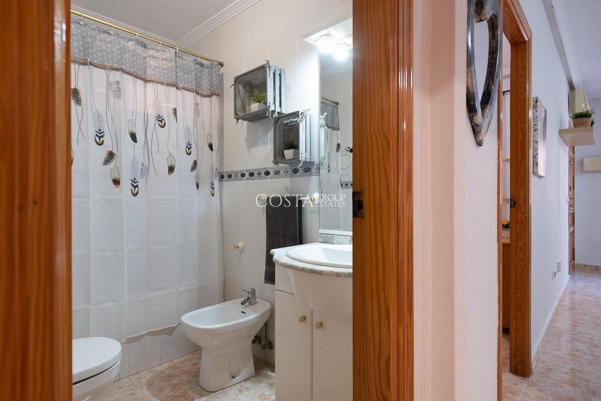 Resale - Apartments -
Orihuela Costa - La Zenia