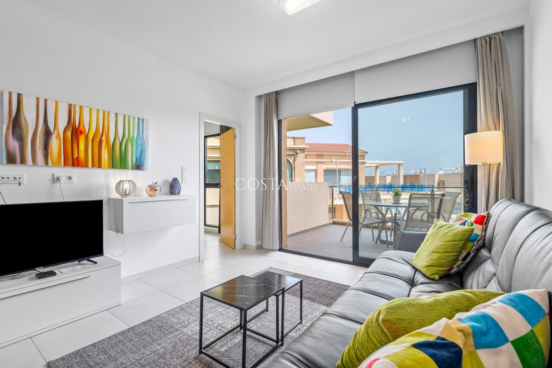 Resale - Apartments -
Orihuela Costa - La Zenia