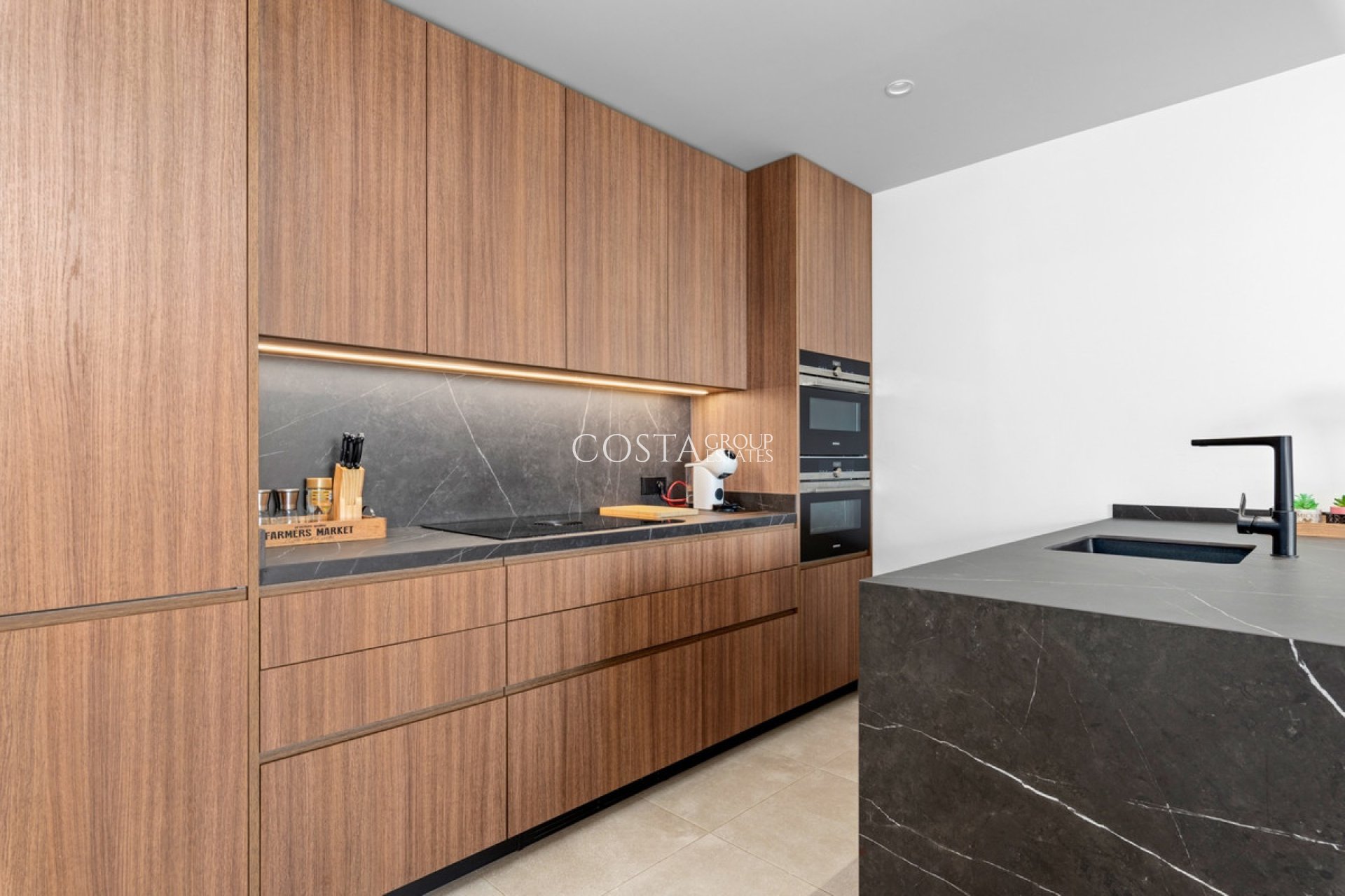 Resale - Apartments -
Orihuela Costa - Las Colinas Golf