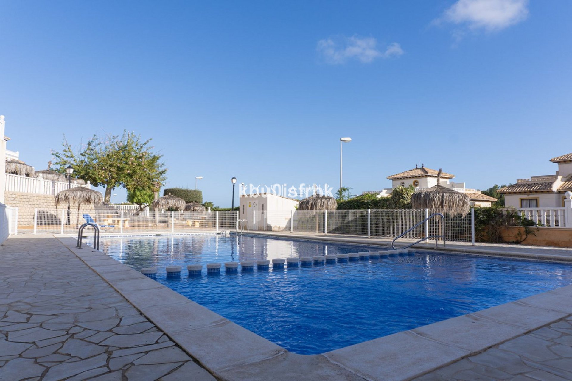 Resale - Apartments -
Orihuela Costa - Lomas de Cabo Roig
