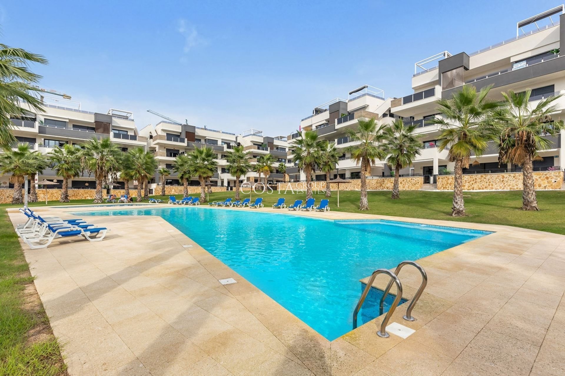 Resale - Apartments -
Orihuela Costa - Los Altos