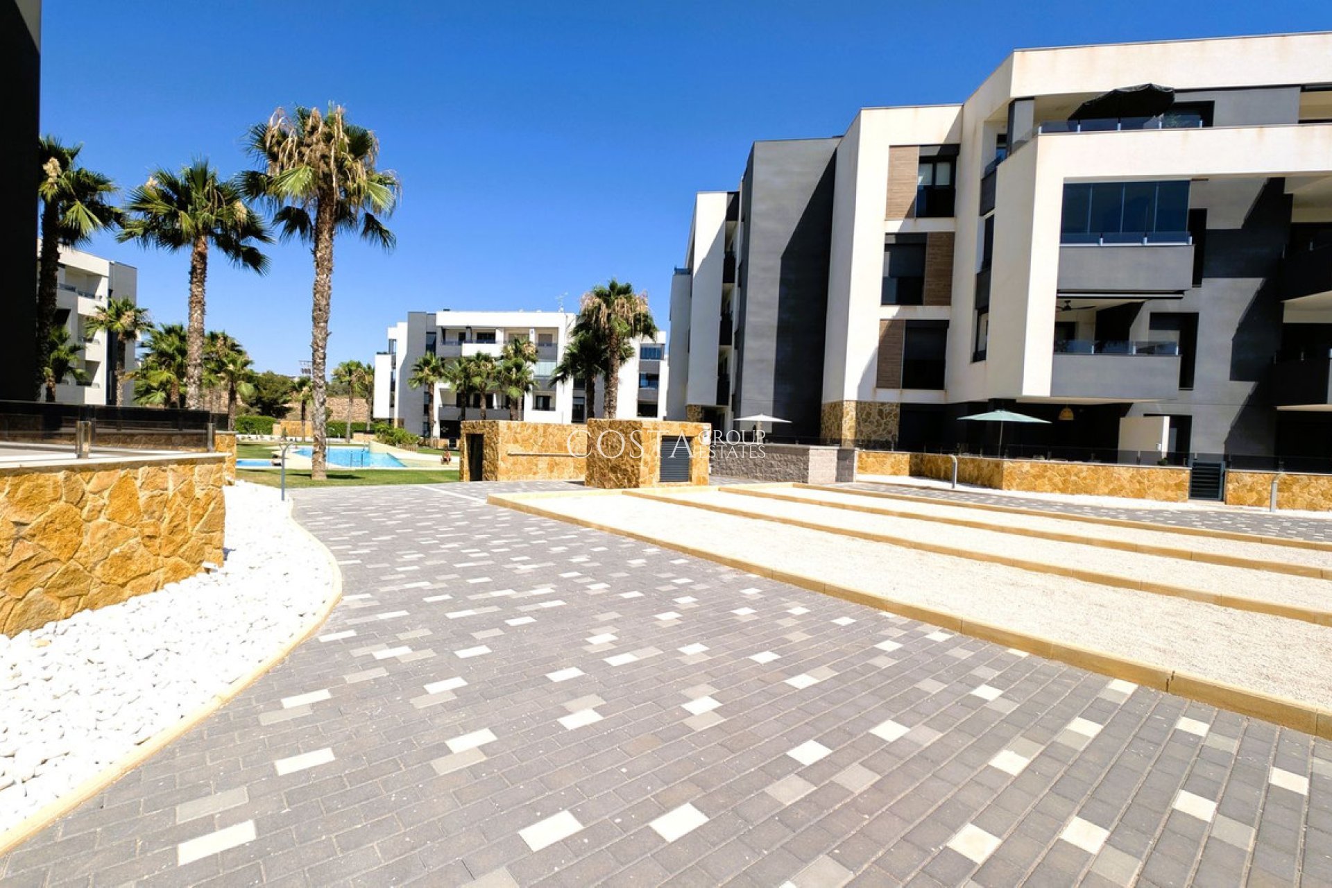 Resale - Apartments -
Orihuela Costa - Los Altos