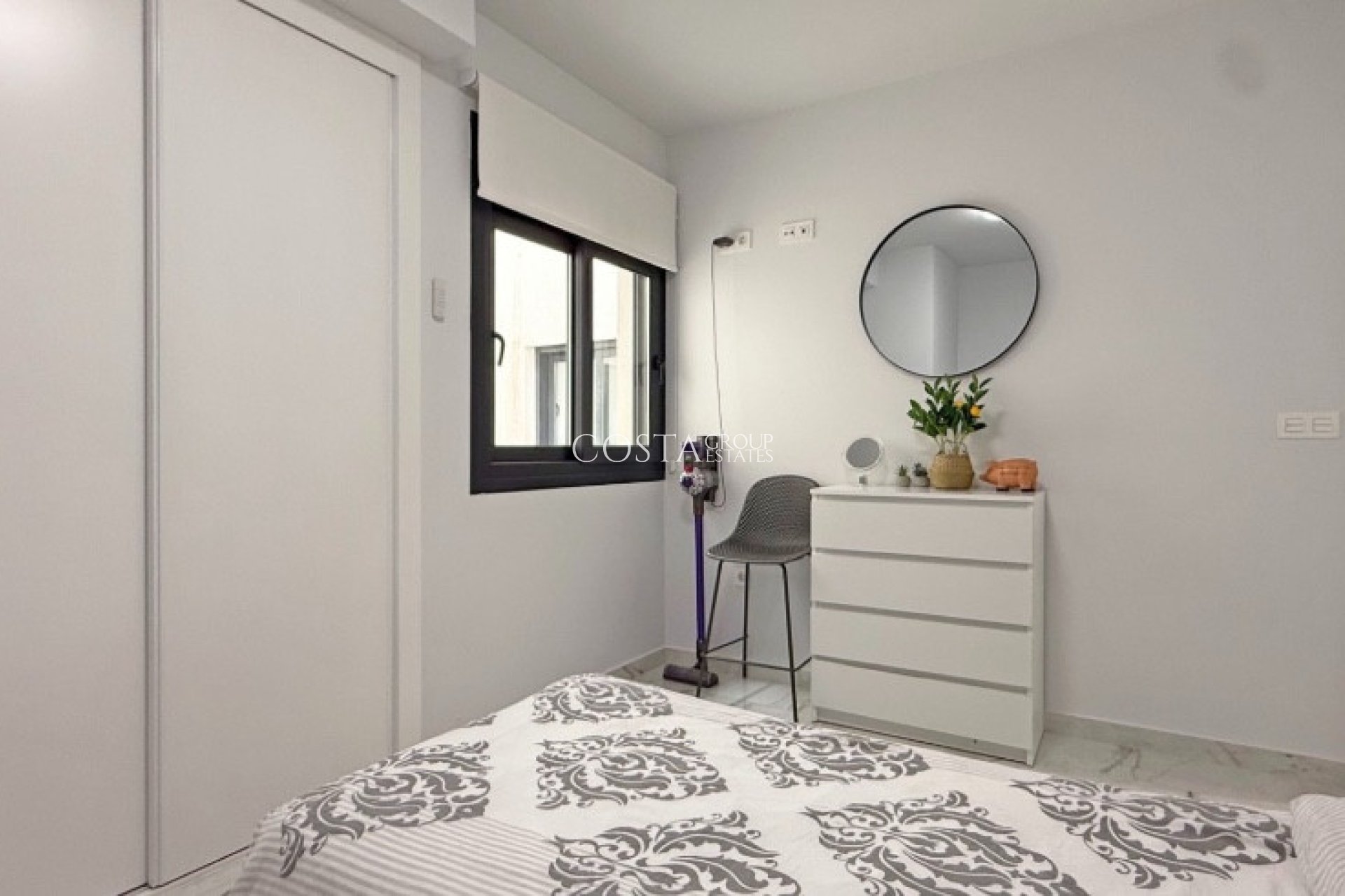 Resale - Apartments -
Orihuela Costa - Los Altos