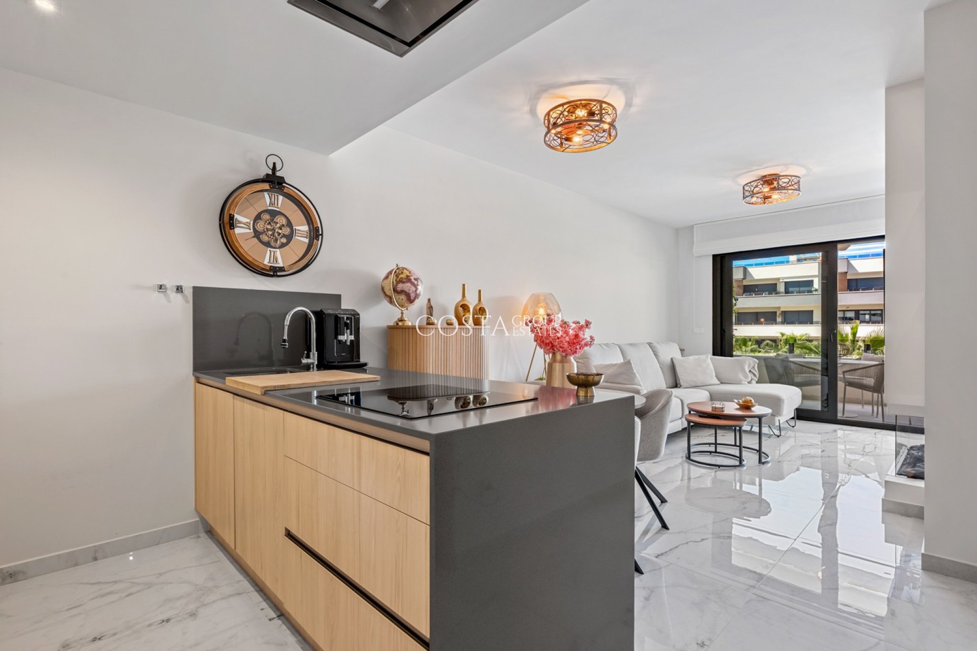 Resale - Apartments -
Orihuela Costa - Los Altos