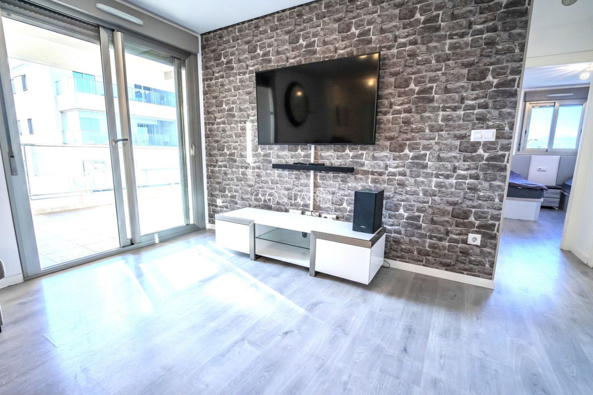 Resale - Apartments -
Orihuela Costa - Los Dolses