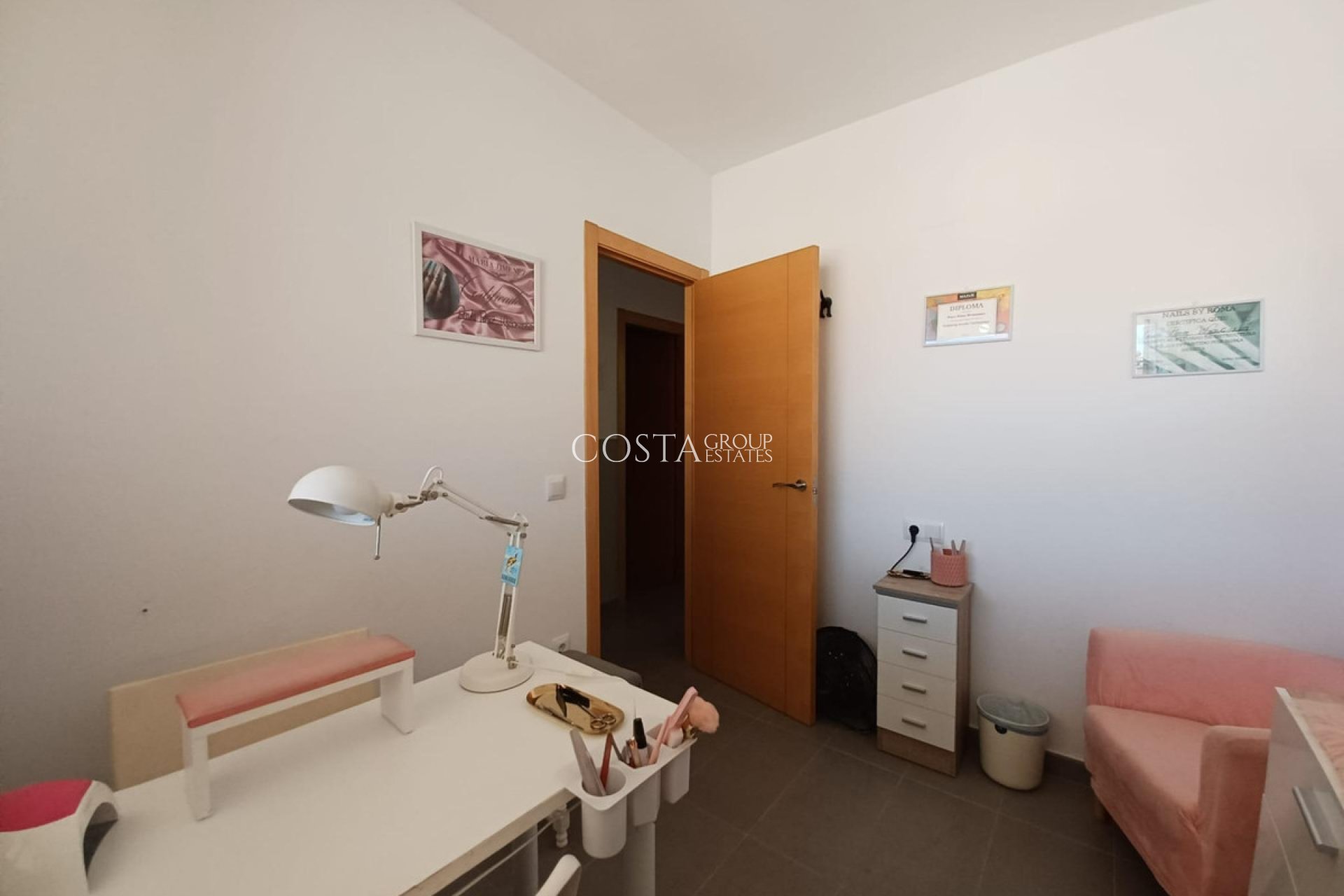 Resale - Apartments -
Orihuela Costa - Los Dolses