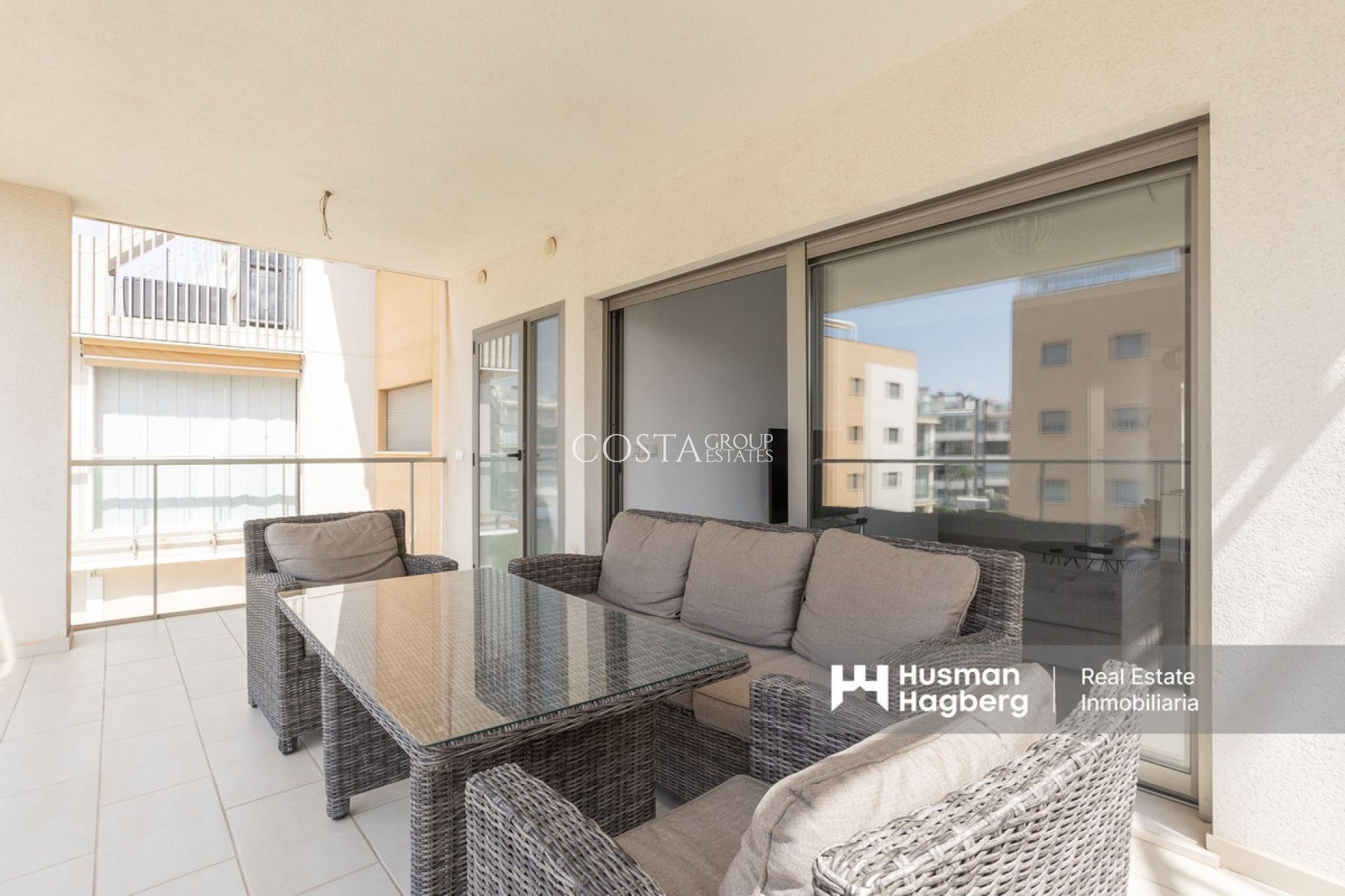 Resale - Apartments -
Orihuela Costa - Los Dolses