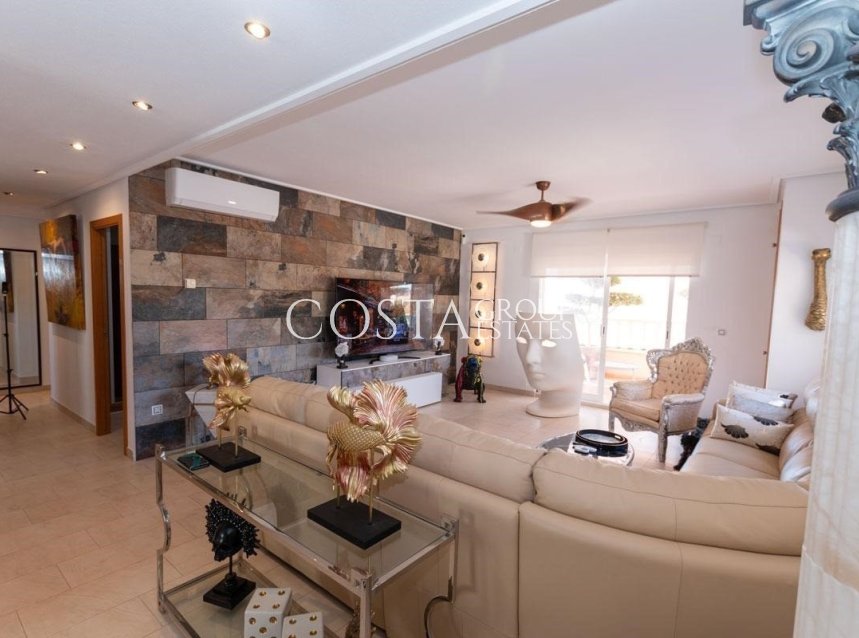 Resale - Apartments -
Orihuela Costa - Los Dolses