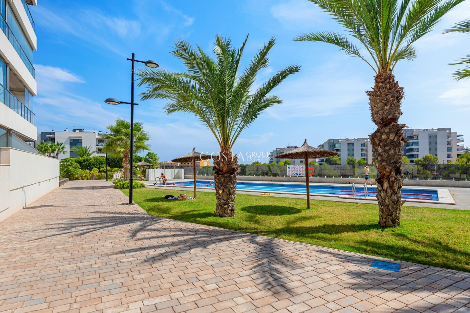Resale - Apartments -
Orihuela Costa - Los Dolses