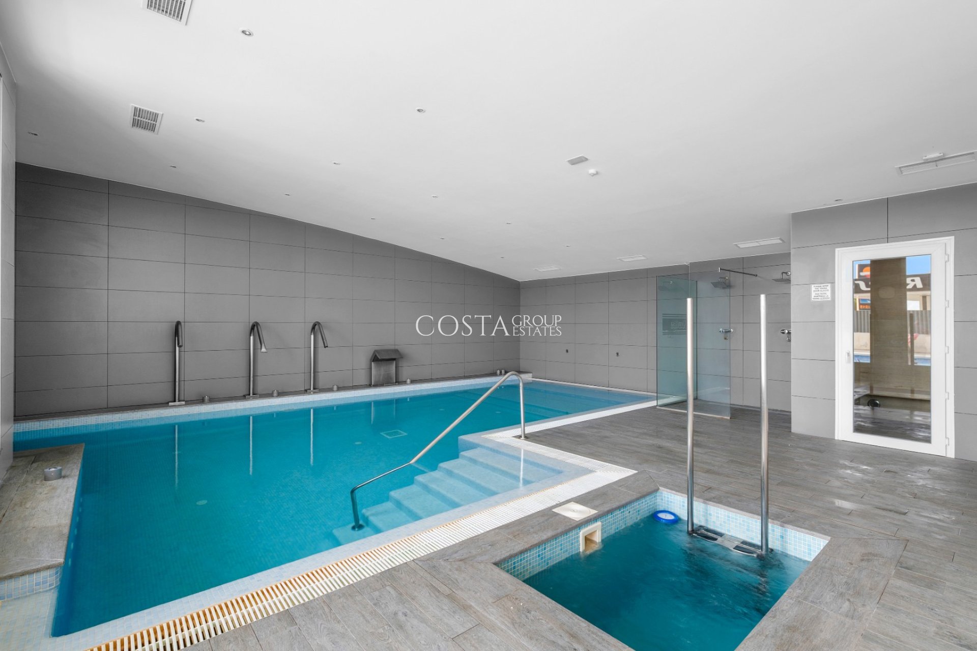 Resale - Apartments -
Orihuela Costa - Los Dolses