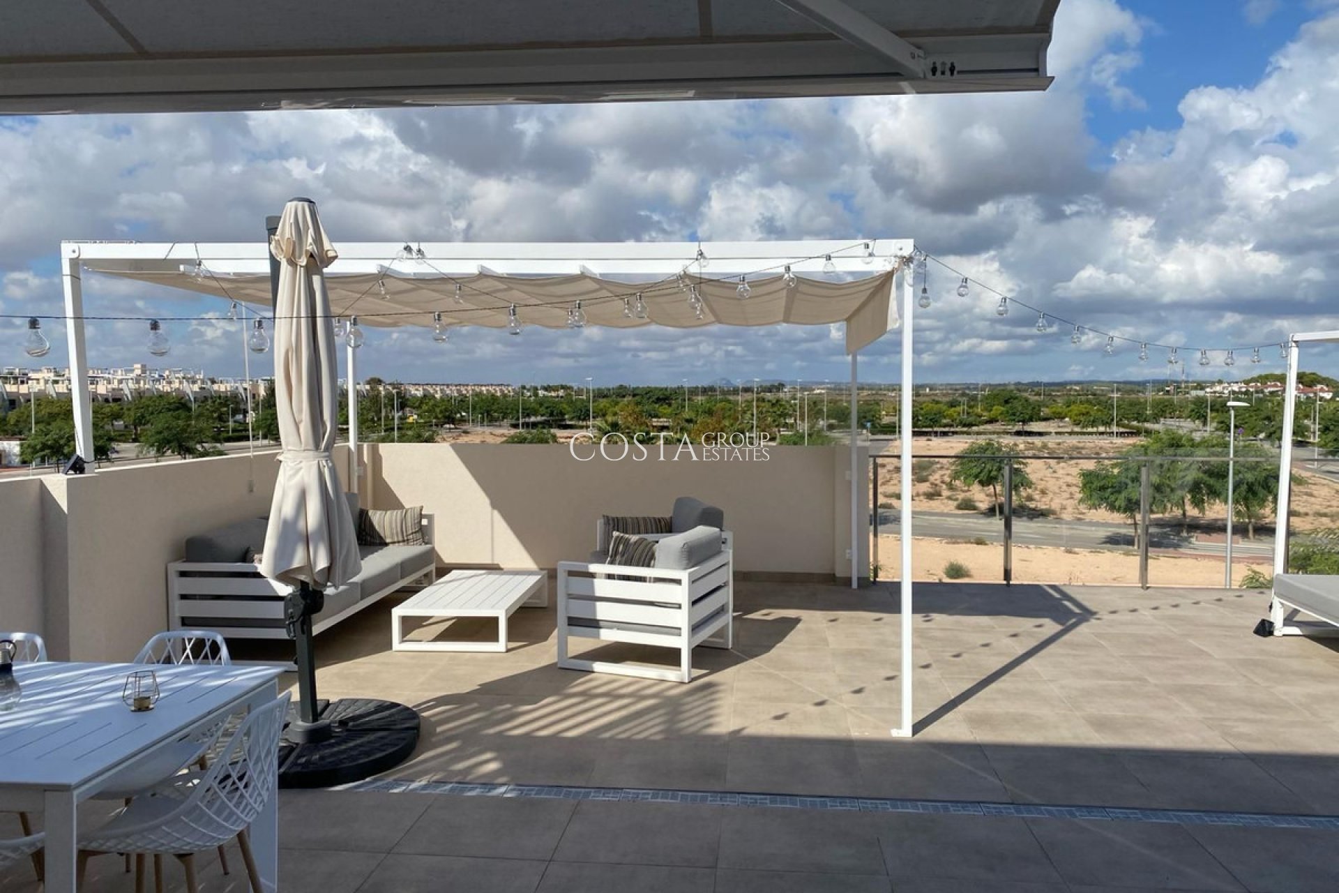 Resale - Apartments -
Orihuela Costa - Mil Palmeras