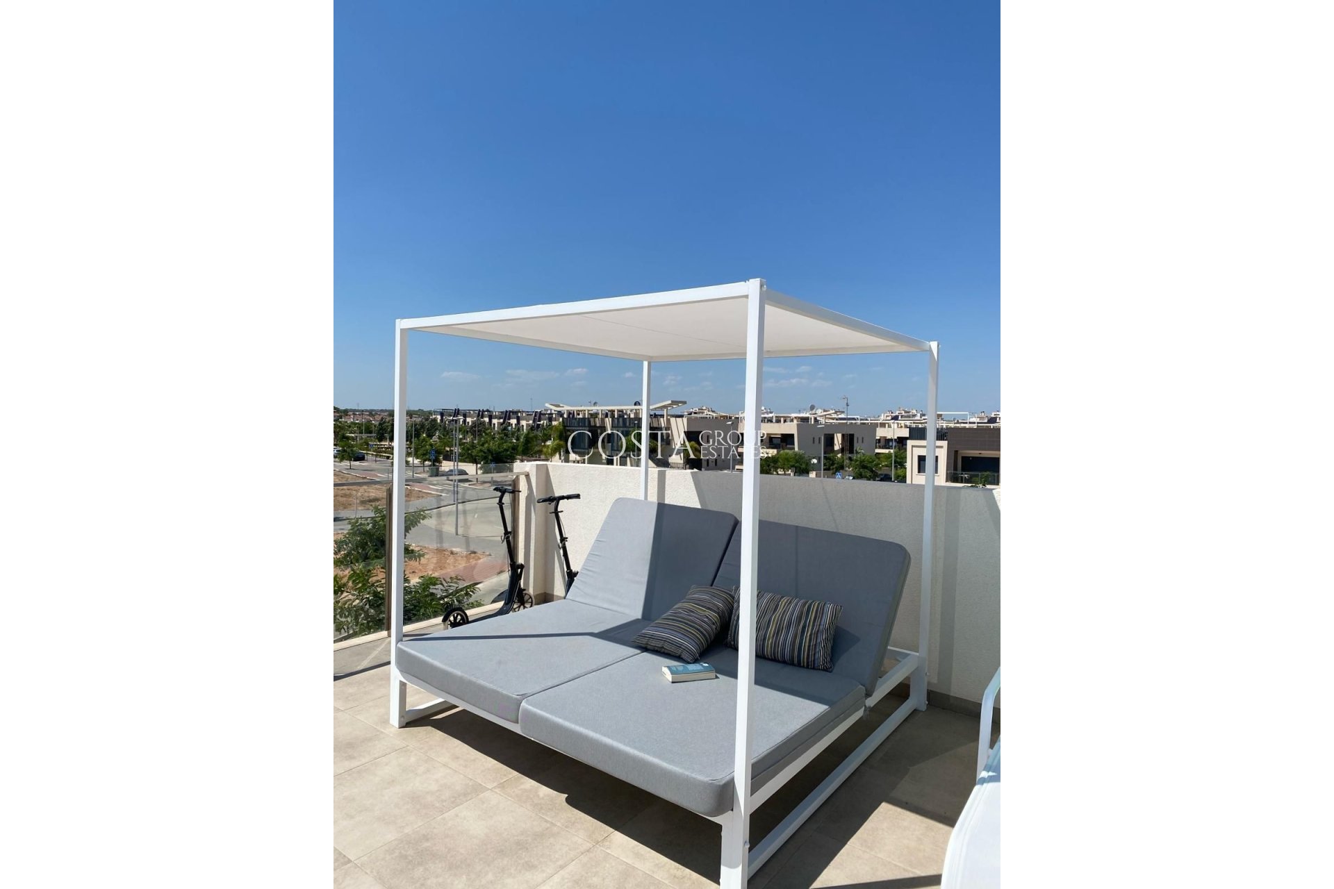 Resale - Apartments -
Orihuela Costa - Mil Palmeras