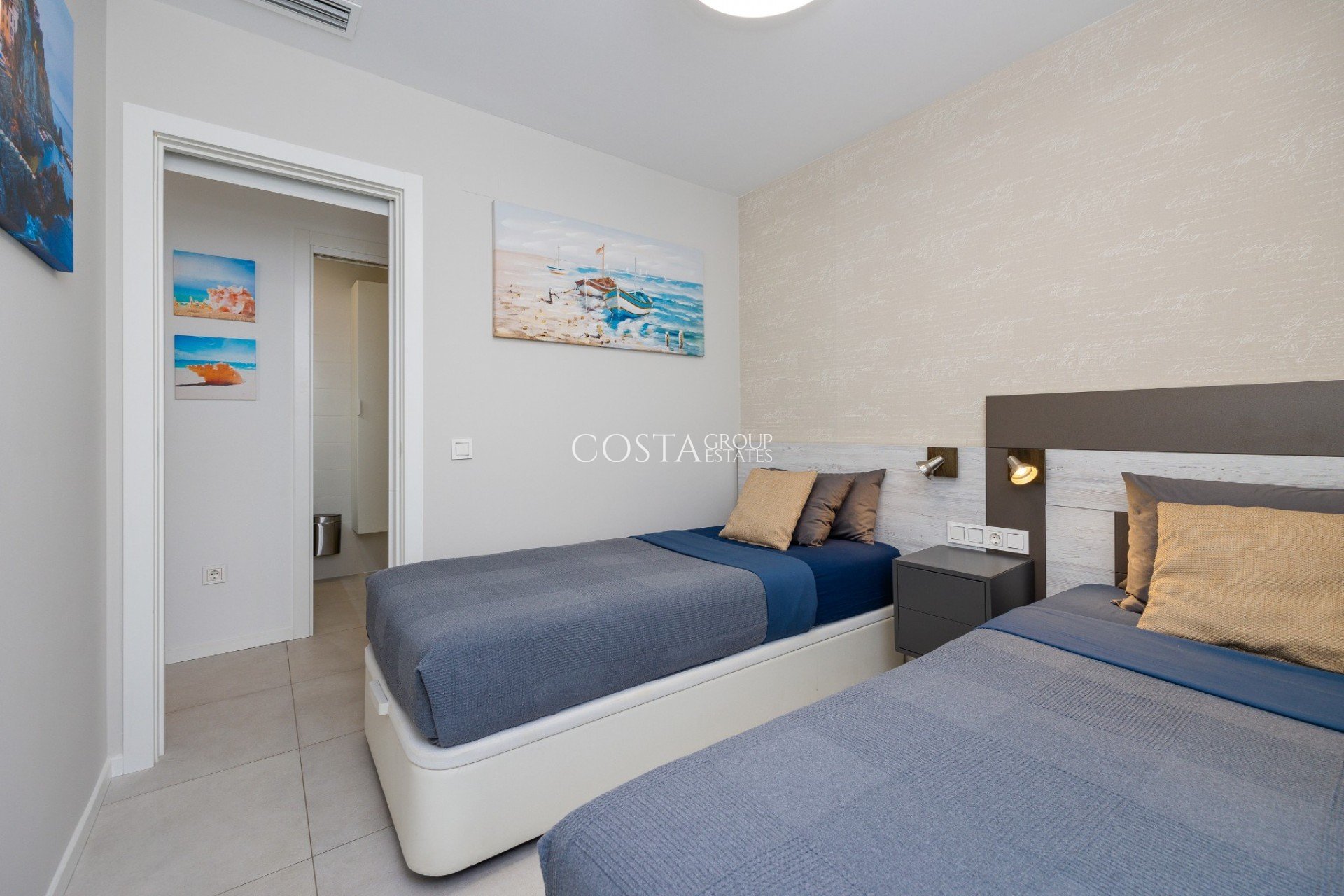 Resale - Apartments -
Orihuela Costa - Playa Flamenca