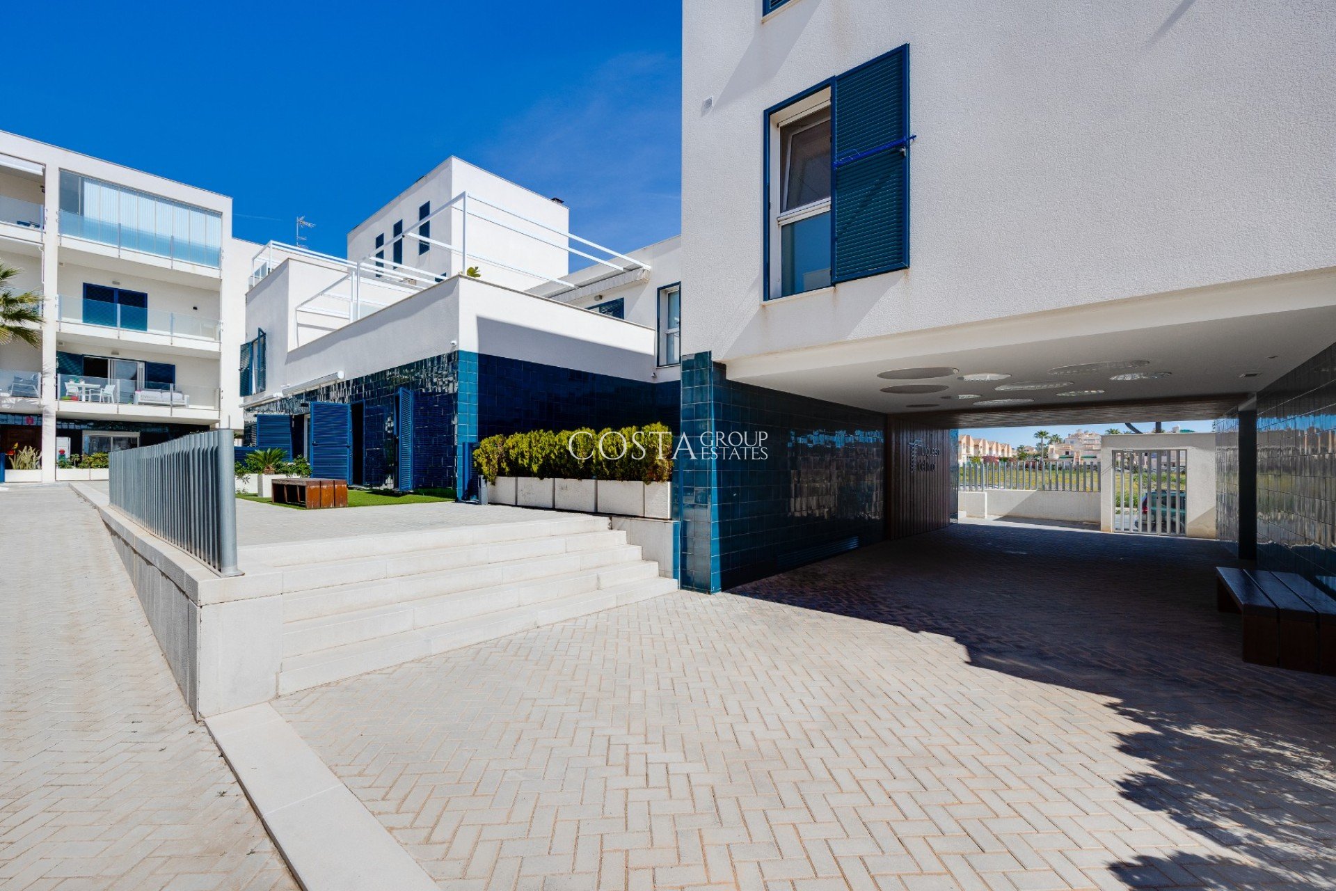 Resale - Apartments -
Orihuela Costa - Playa Flamenca