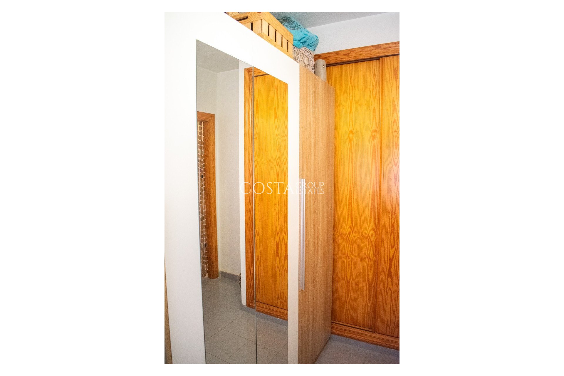 Resale - Apartments -
Orihuela Costa - Playa Flamenca