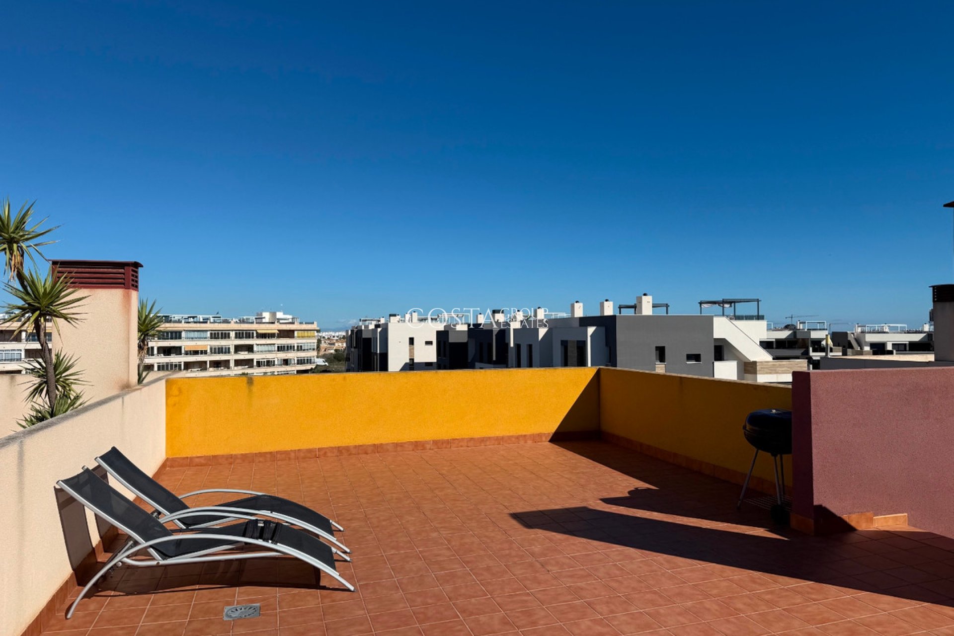 Resale - Apartments -
Orihuela Costa - Playa Flamenca