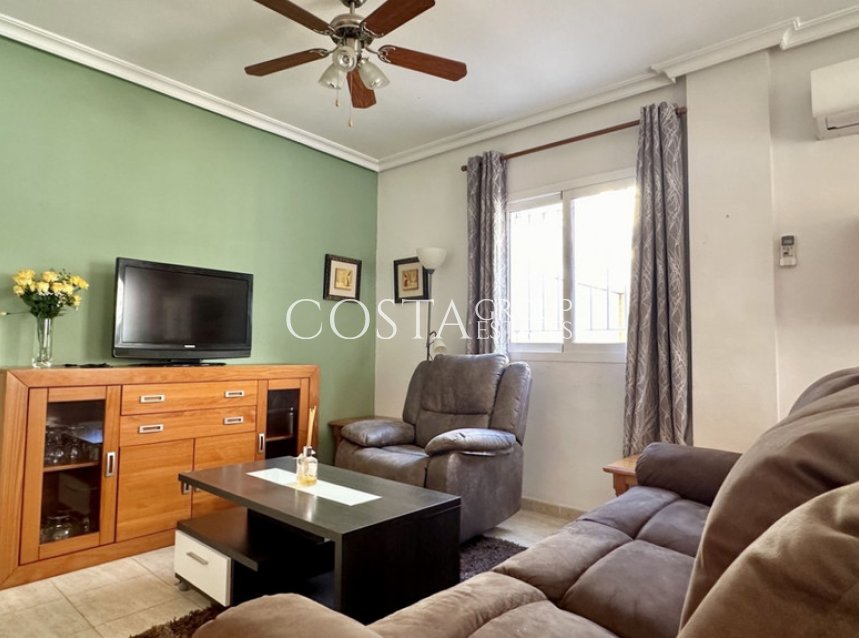 Resale - Apartments -
Orihuela Costa - Playa Flamenca