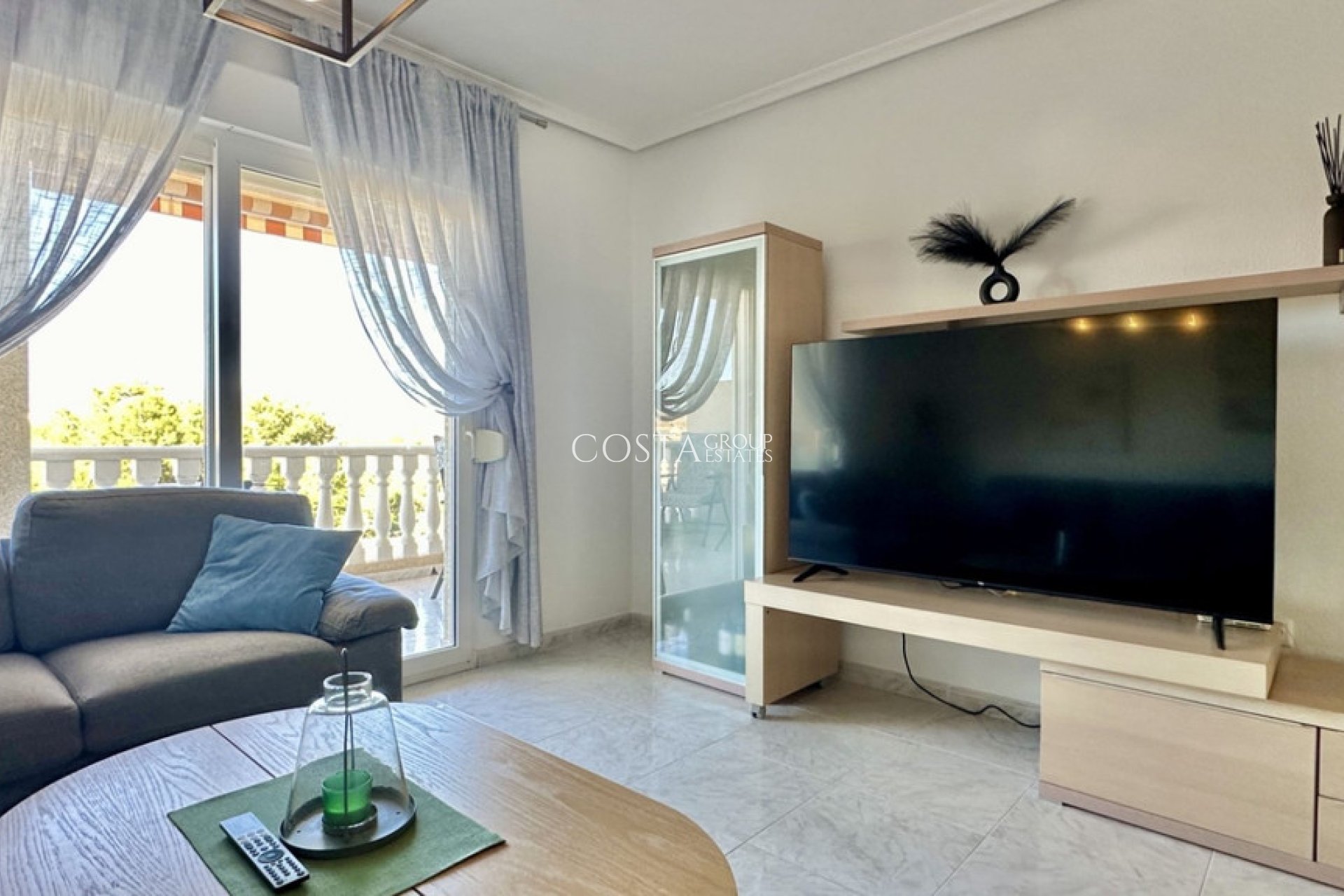 Resale - Apartments -
Orihuela Costa - Playa Flamenca