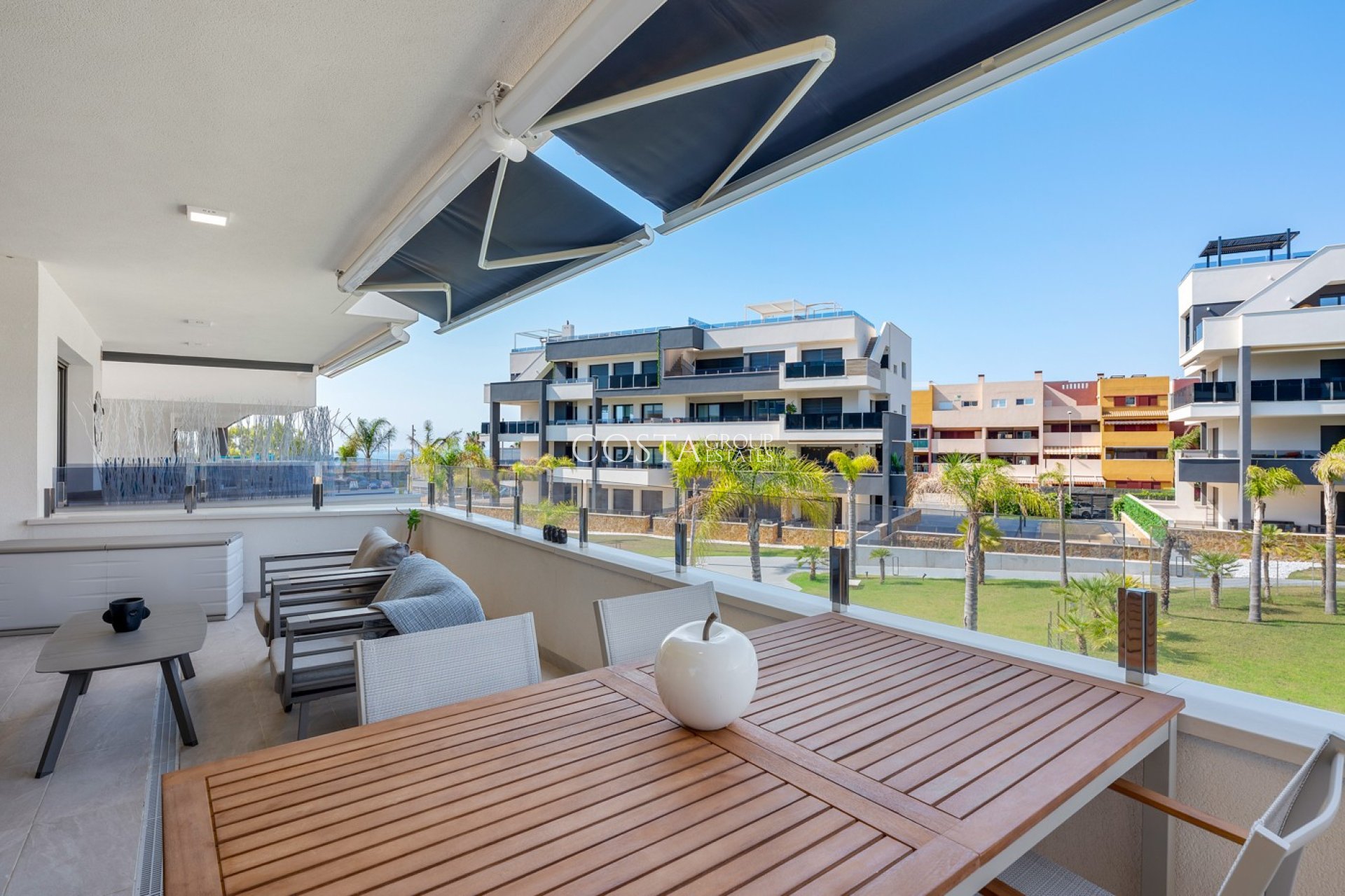Resale - Apartments -
Orihuela Costa - Playa Flamenca