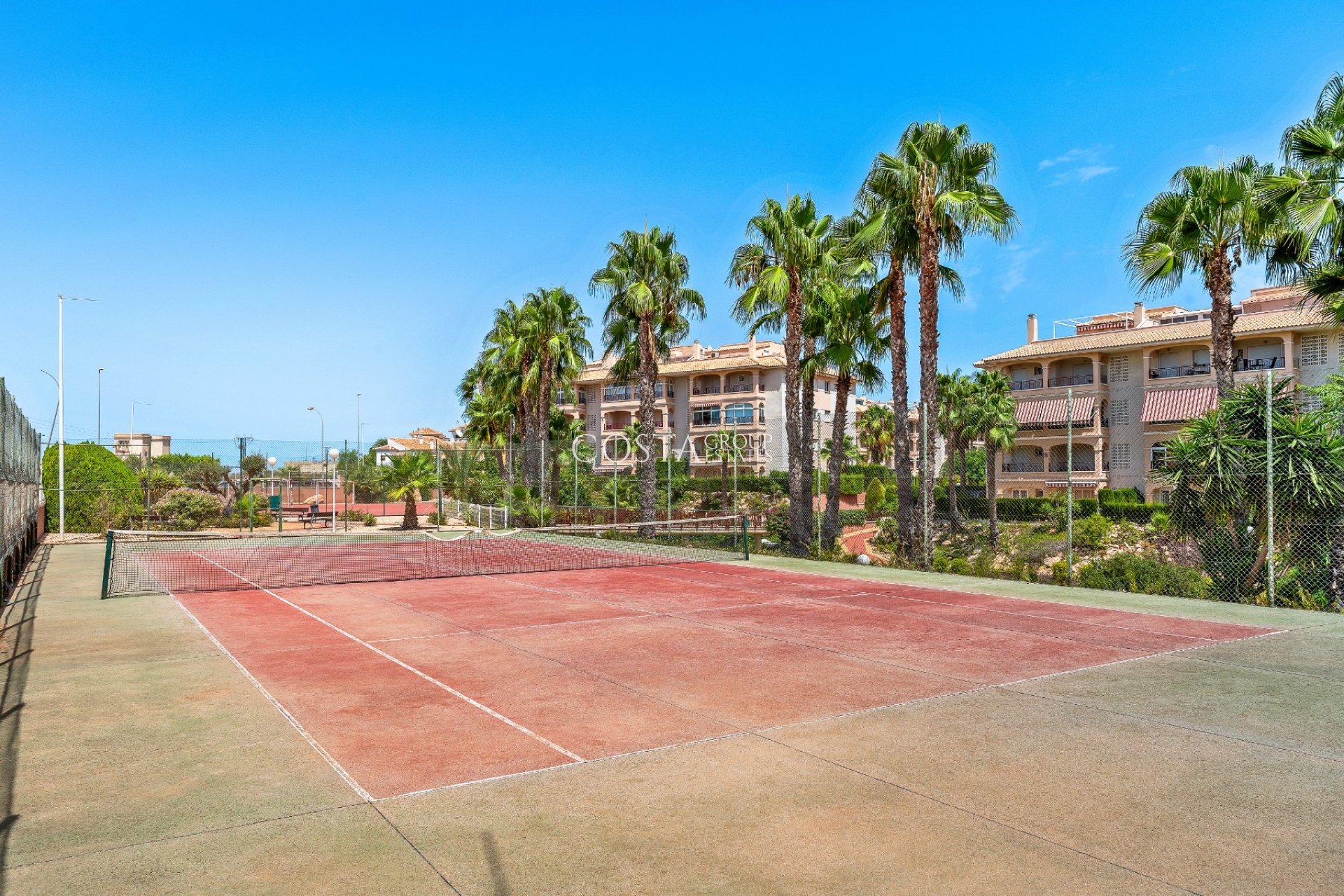 Resale - Apartments -
Orihuela Costa - Playa Flamenca