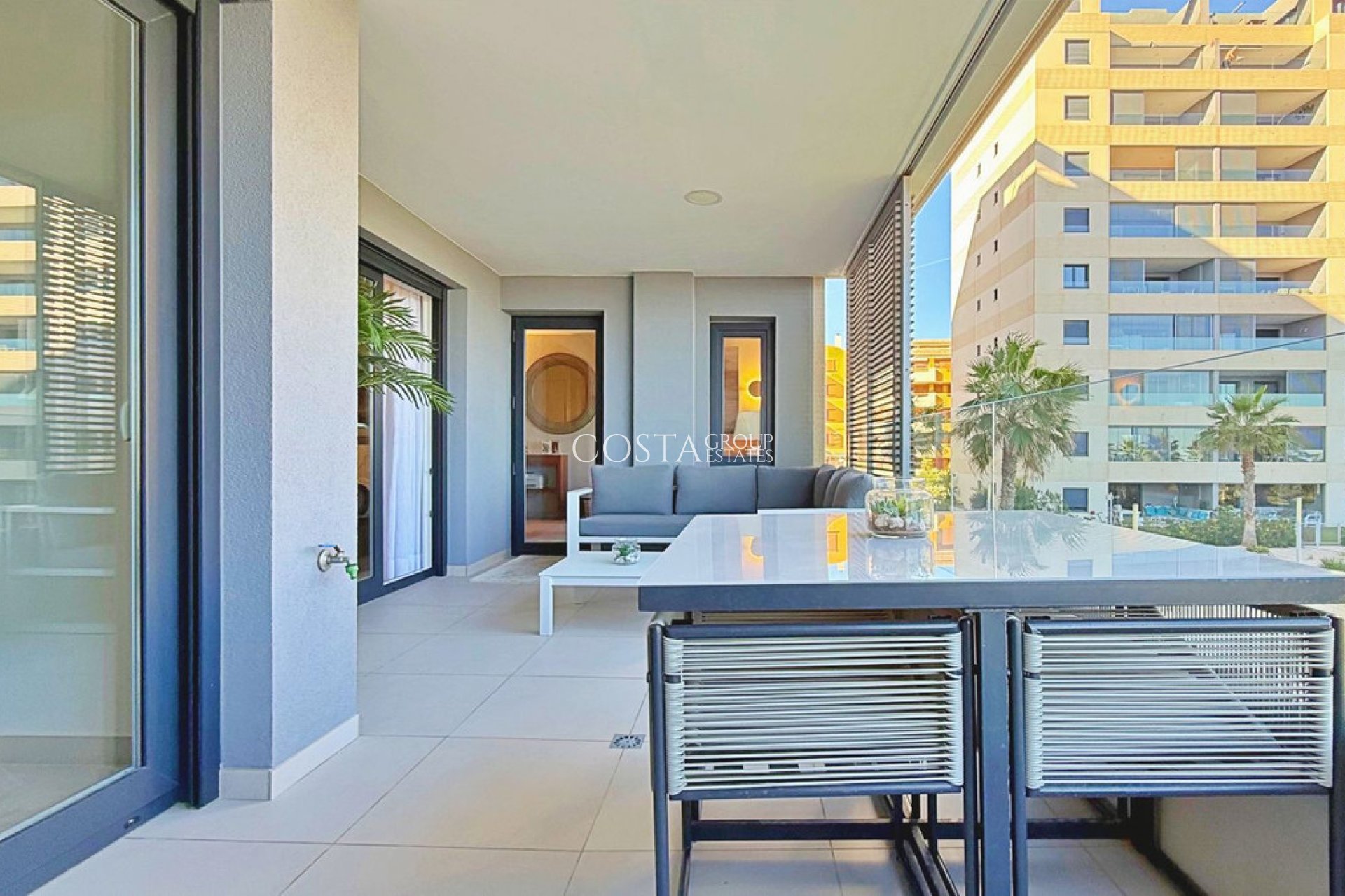 Resale - Apartments -
Orihuela Costa - Punta Prima