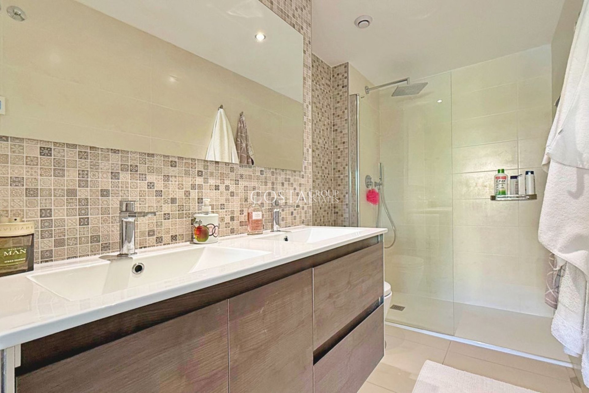 Resale - Apartments -
Orihuela Costa - Punta Prima