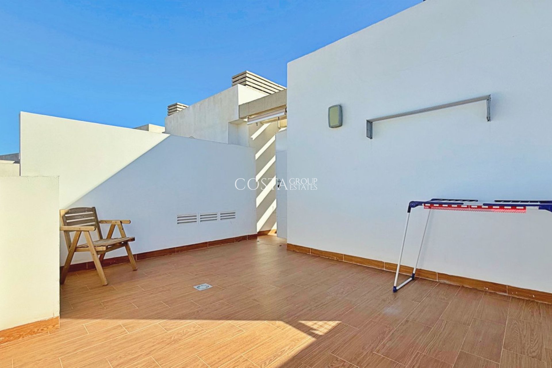 Resale - Apartments -
Orihuela Costa - Punta Prima