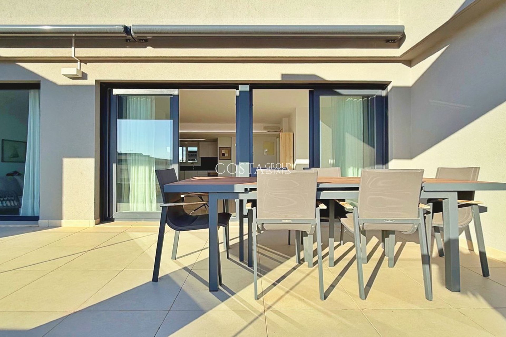 Resale - Apartments -
Orihuela Costa - Punta Prima