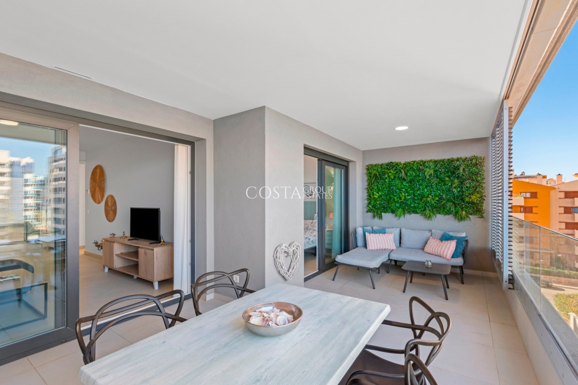 Resale - Apartments -
Orihuela Costa - Punta Prima