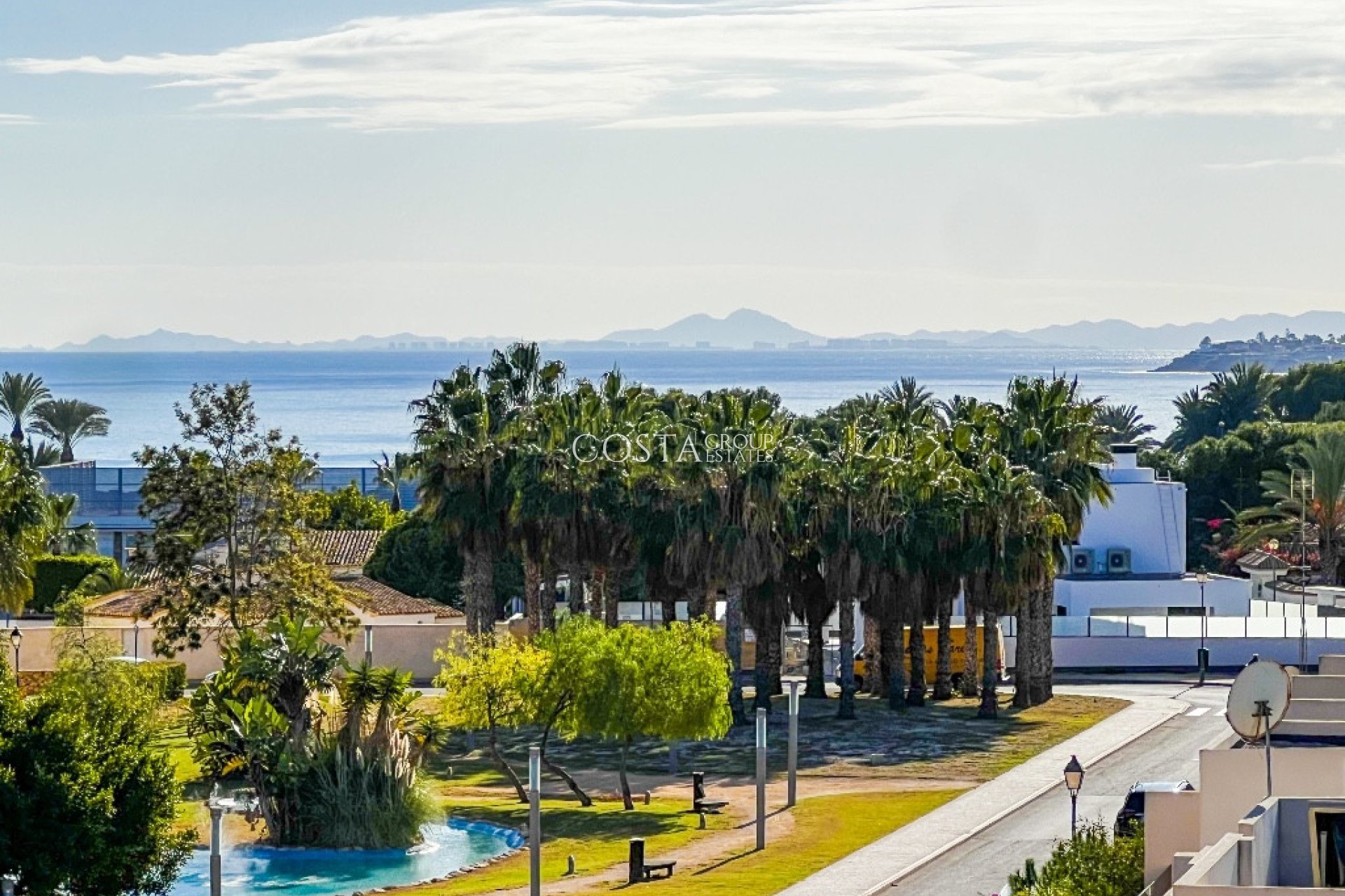 Resale - Apartments -
Orihuela Costa - Punta Prima