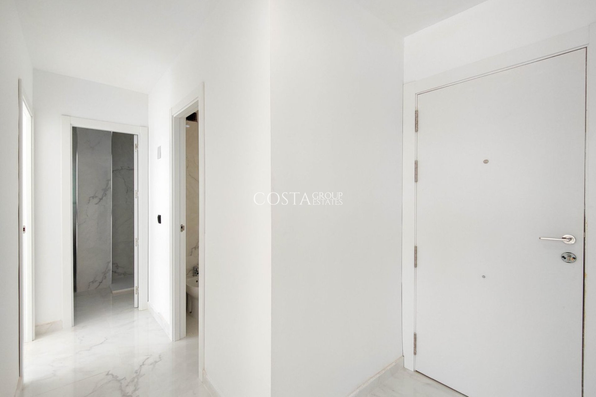 Resale - Apartments -
Orihuela Costa - Punta Prima