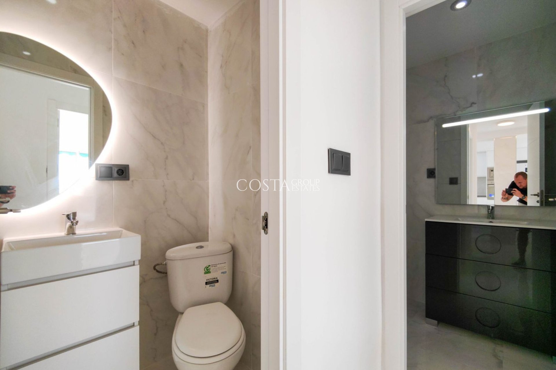 Resale - Apartments -
Orihuela Costa - Punta Prima