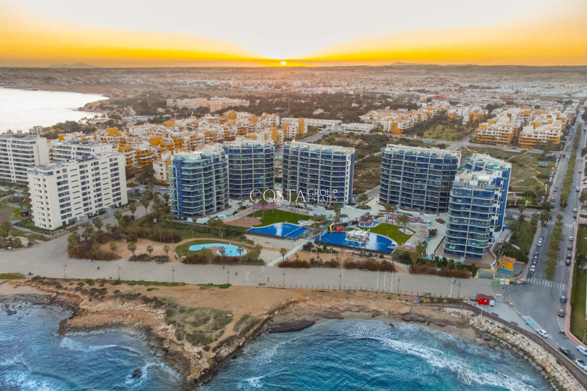 Resale - Apartments -
Orihuela Costa - Punta Prima