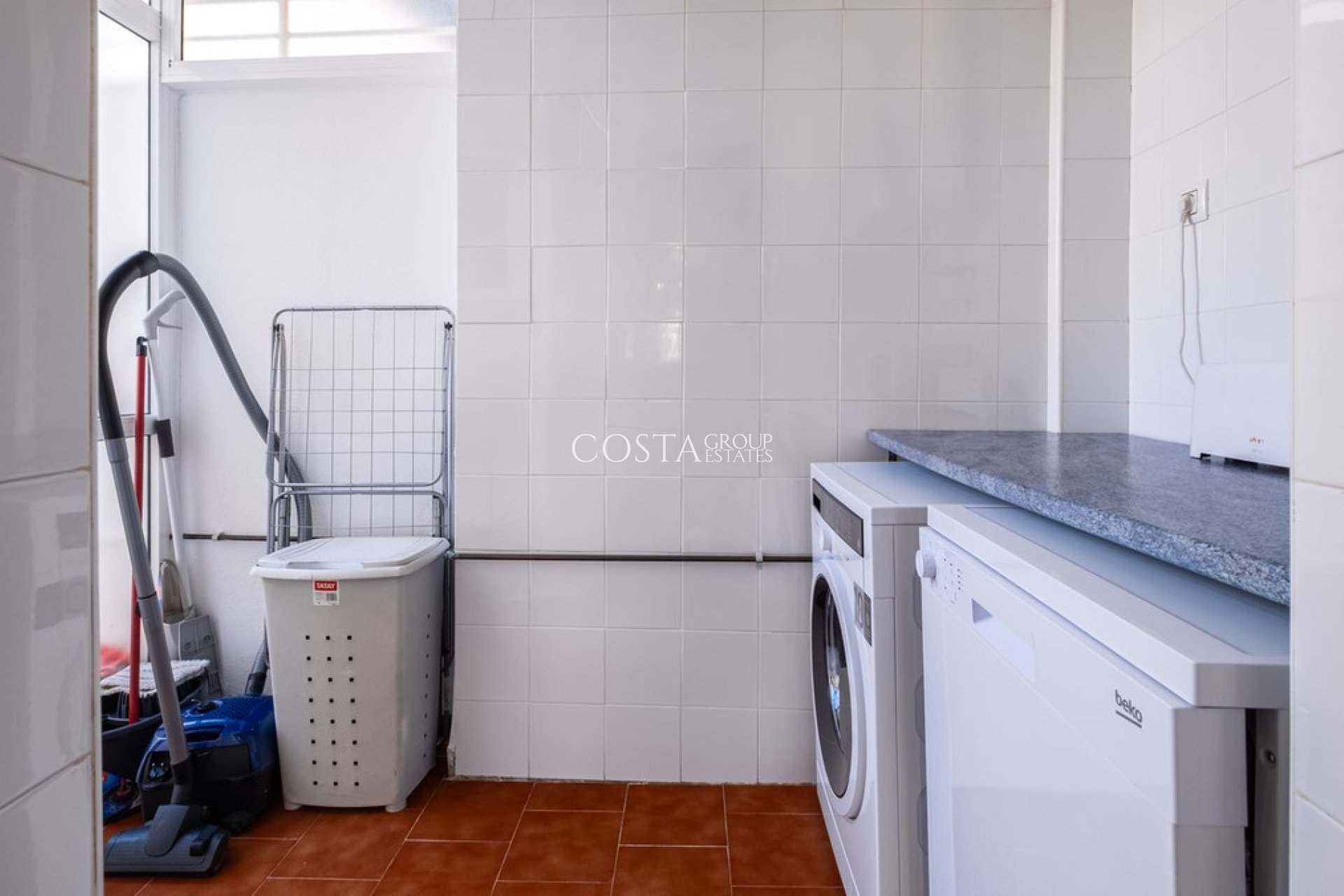 Resale - Apartments -
Orihuela Costa - Punta Prima