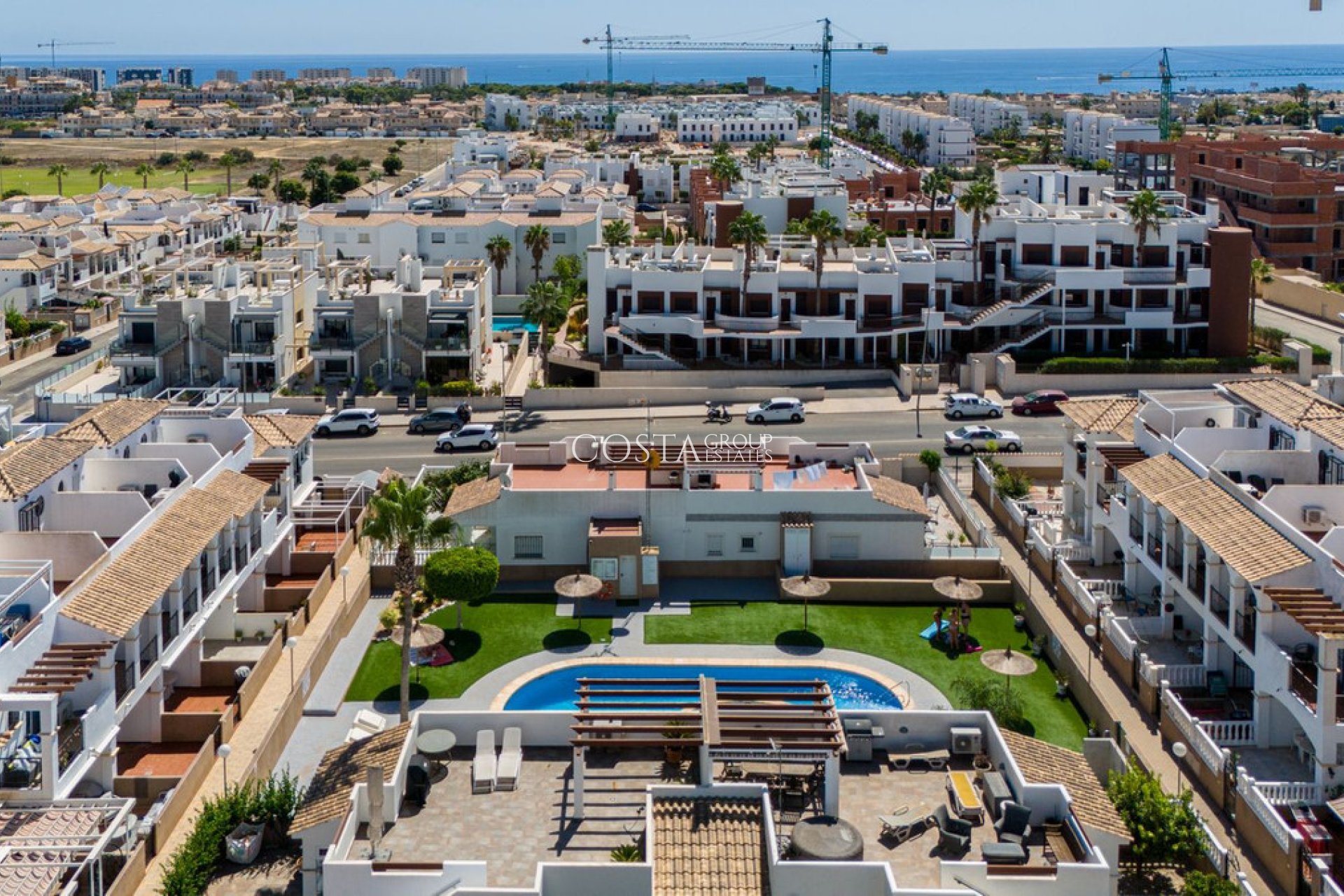Resale - Apartments -
Orihuela Costa - Punta Prima