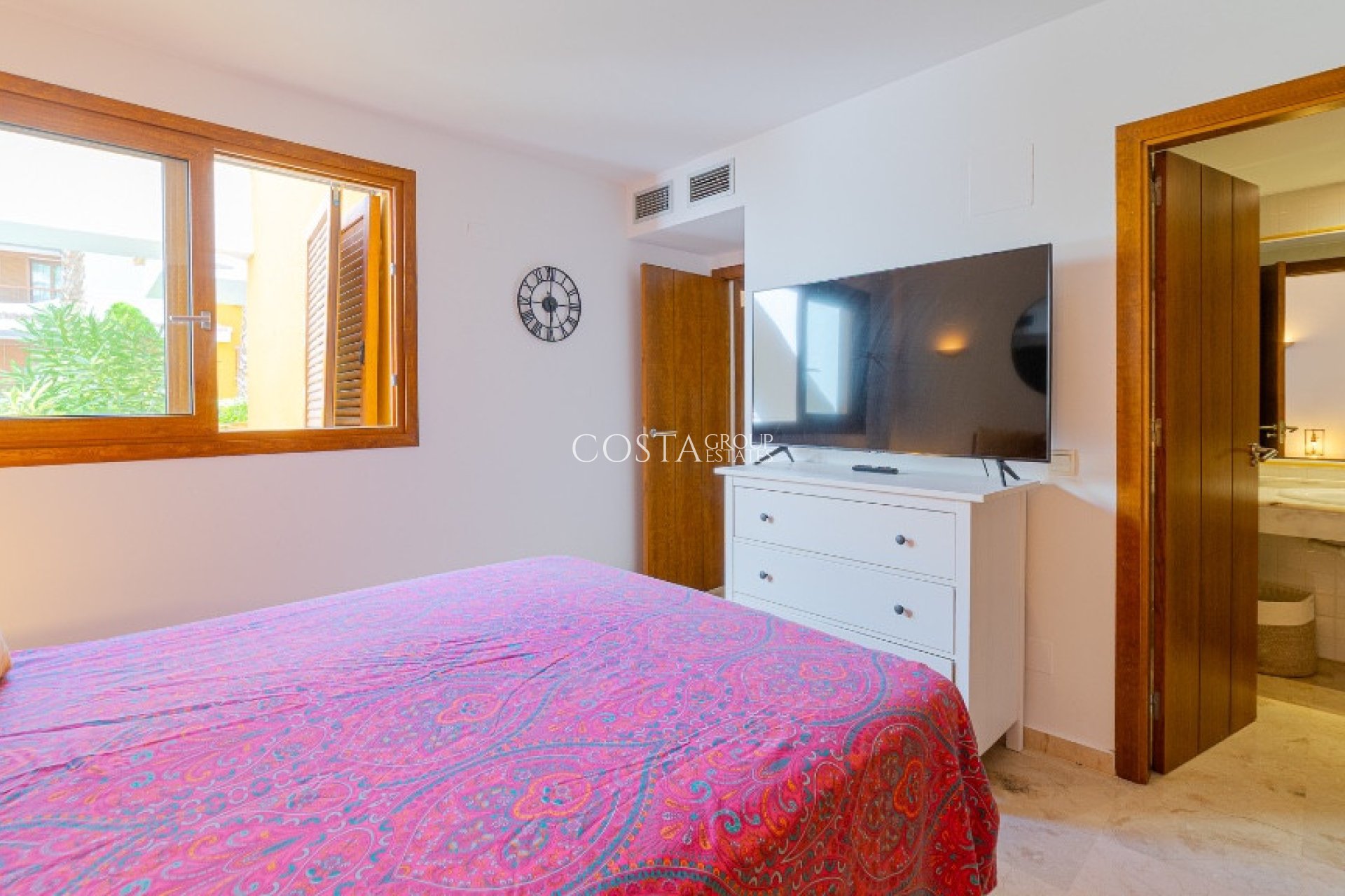 Resale - Apartments -
Orihuela Costa - Punta Prima