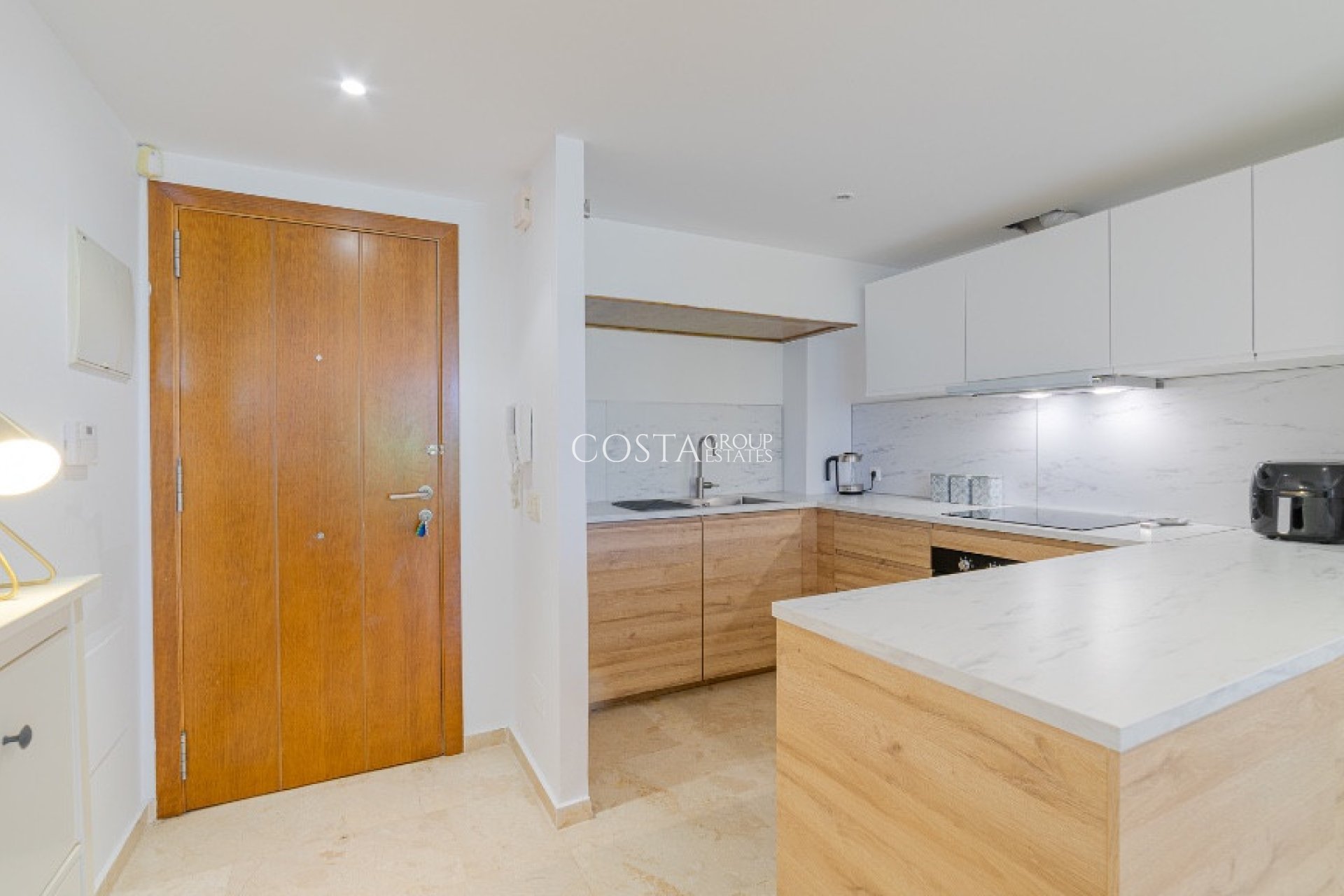 Resale - Apartments -
Orihuela Costa - Punta Prima