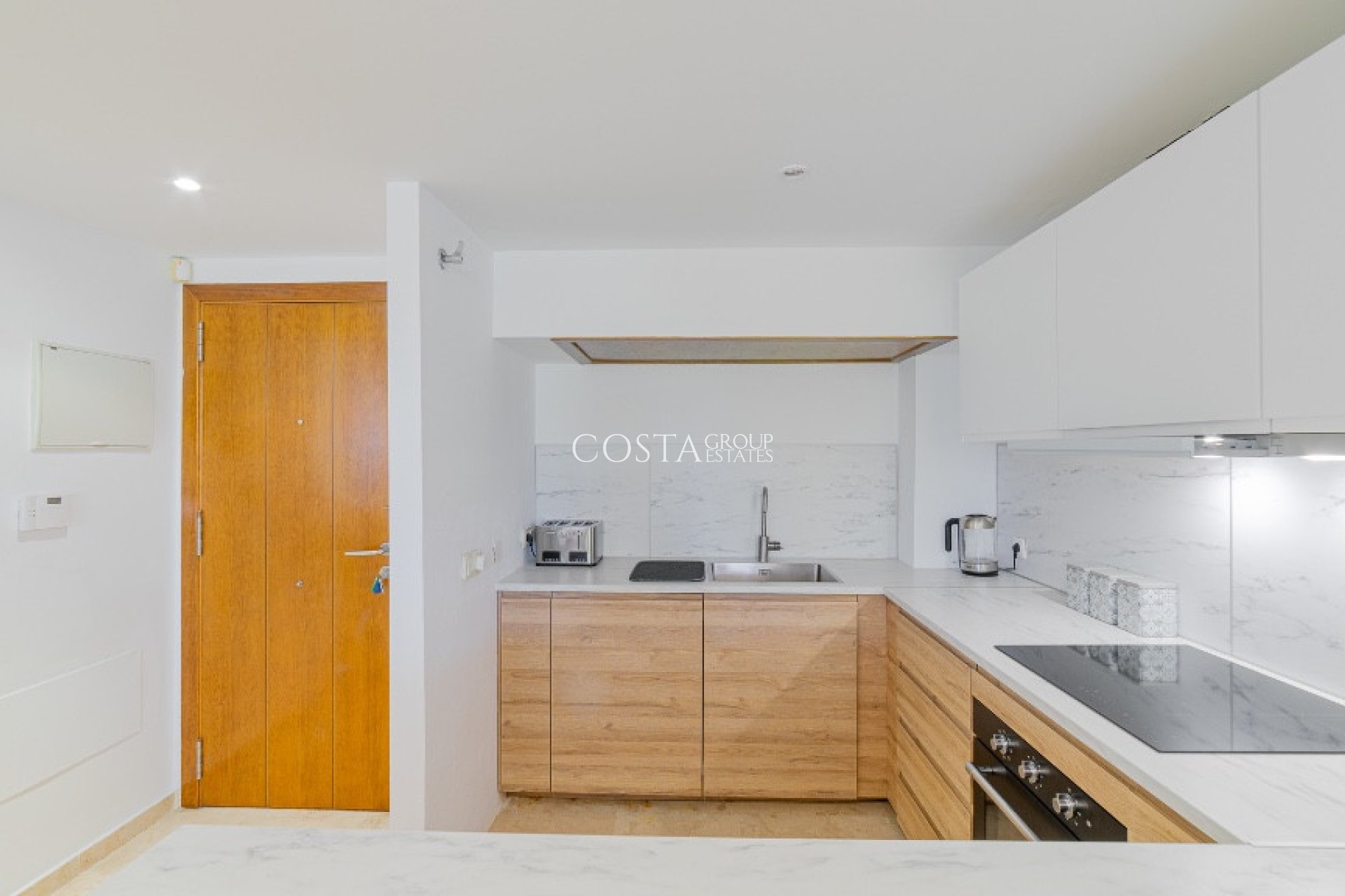 Resale - Apartments -
Orihuela Costa - Punta Prima