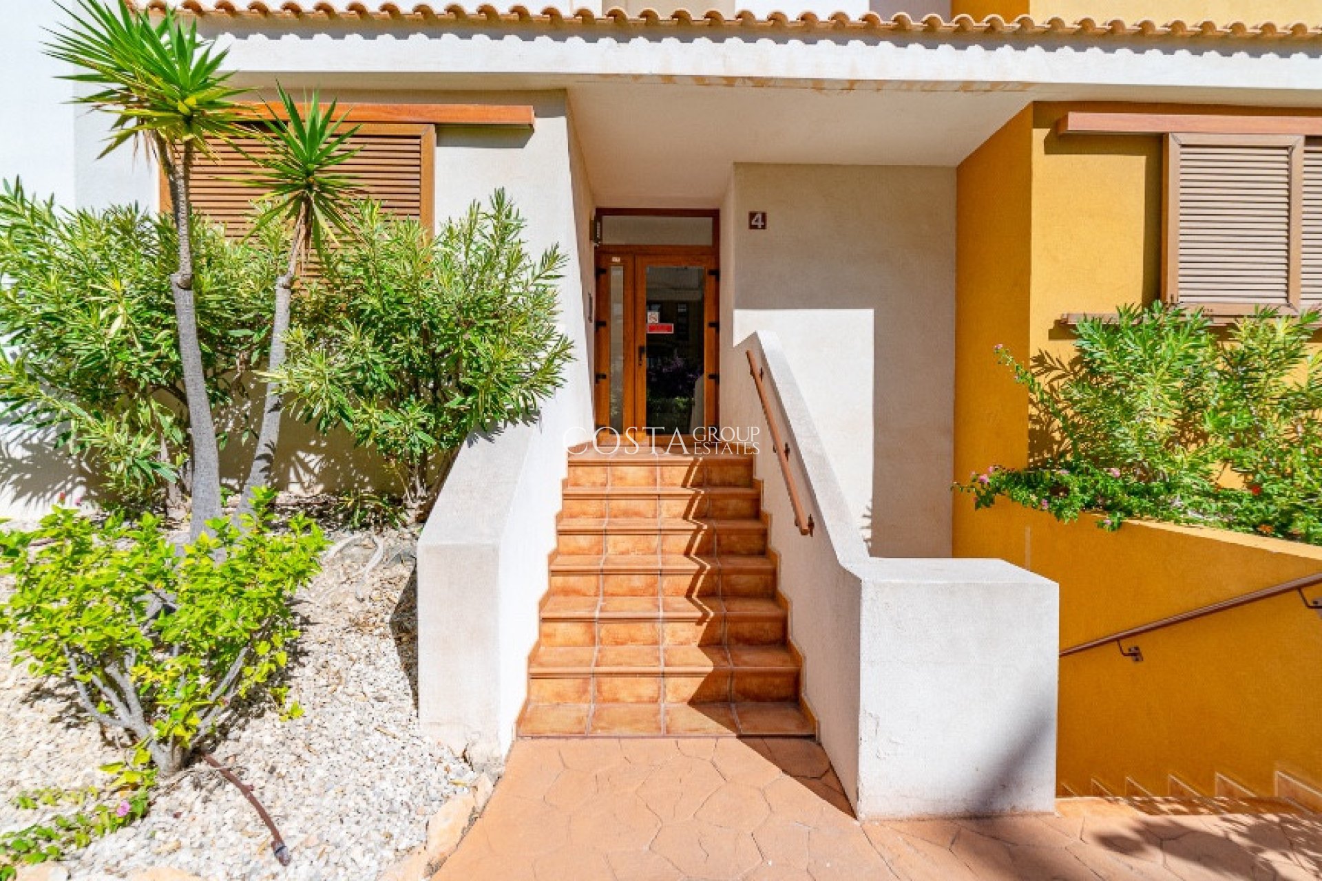 Resale - Apartments -
Orihuela Costa - Punta Prima