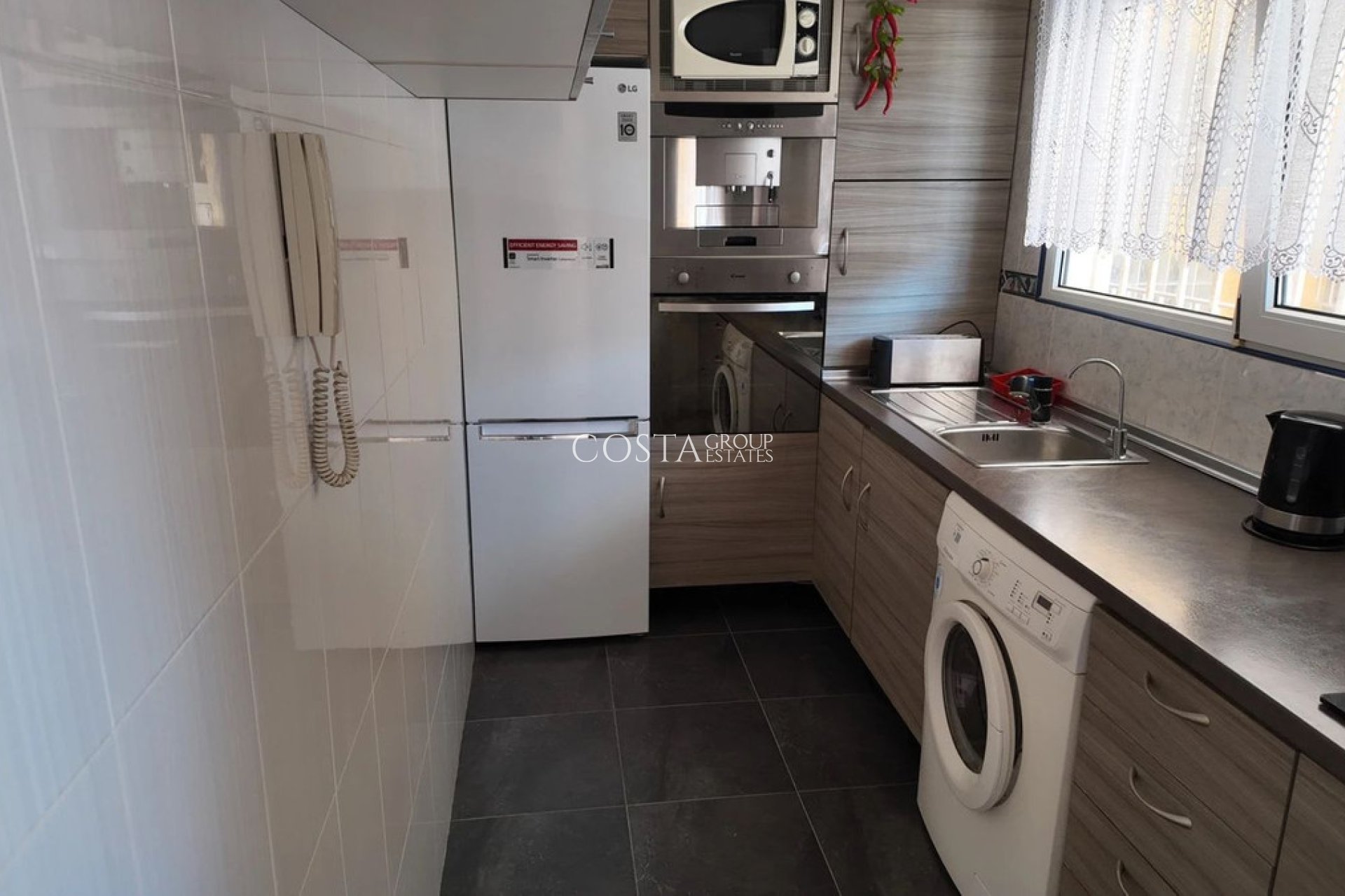 Resale - Apartments -
Orihuela Costa - Punta Prima