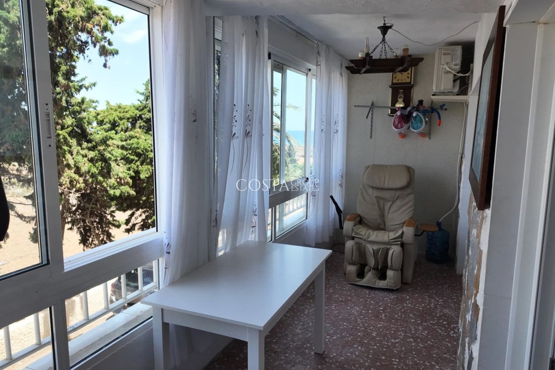 Resale - Apartments -
Orihuela Costa - Punta Prima