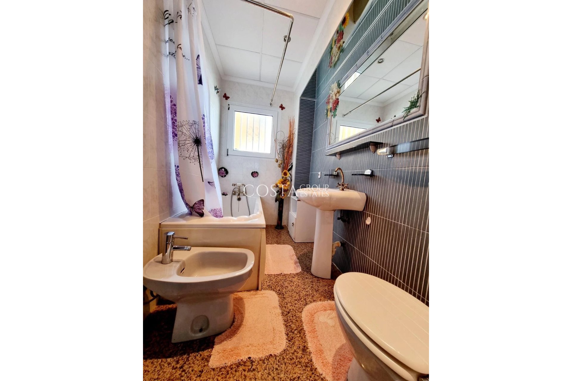 Resale - Apartments -
Orihuela Costa - Punta Prima