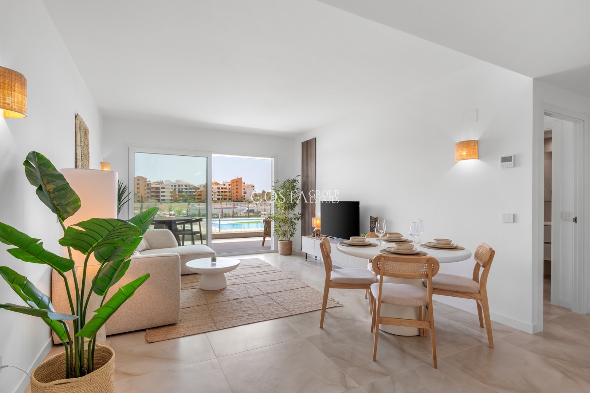 Resale - Apartments -
Orihuela Costa - Punta Prima