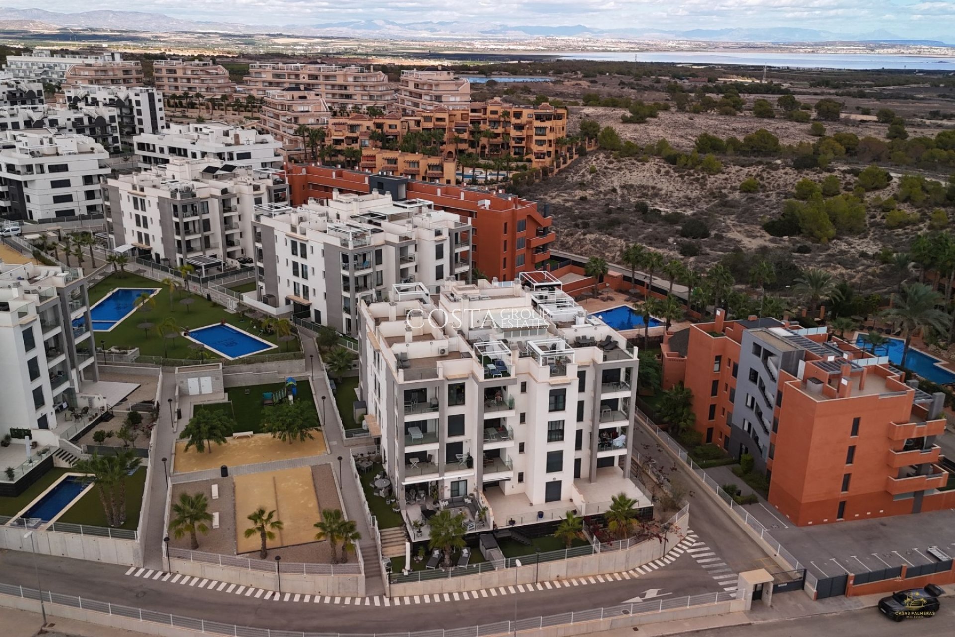 Resale - Apartments -
Orihuela Costa - Villamartín